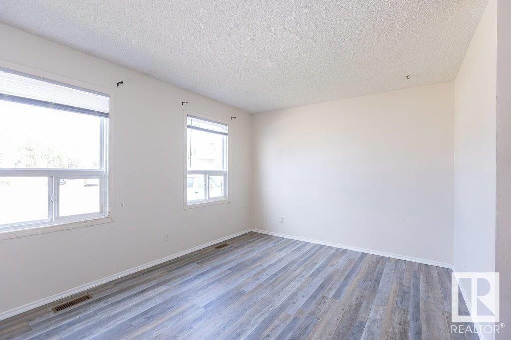 












10908 105 Avenue

,
Westlock,




AB
T7P 1A8

