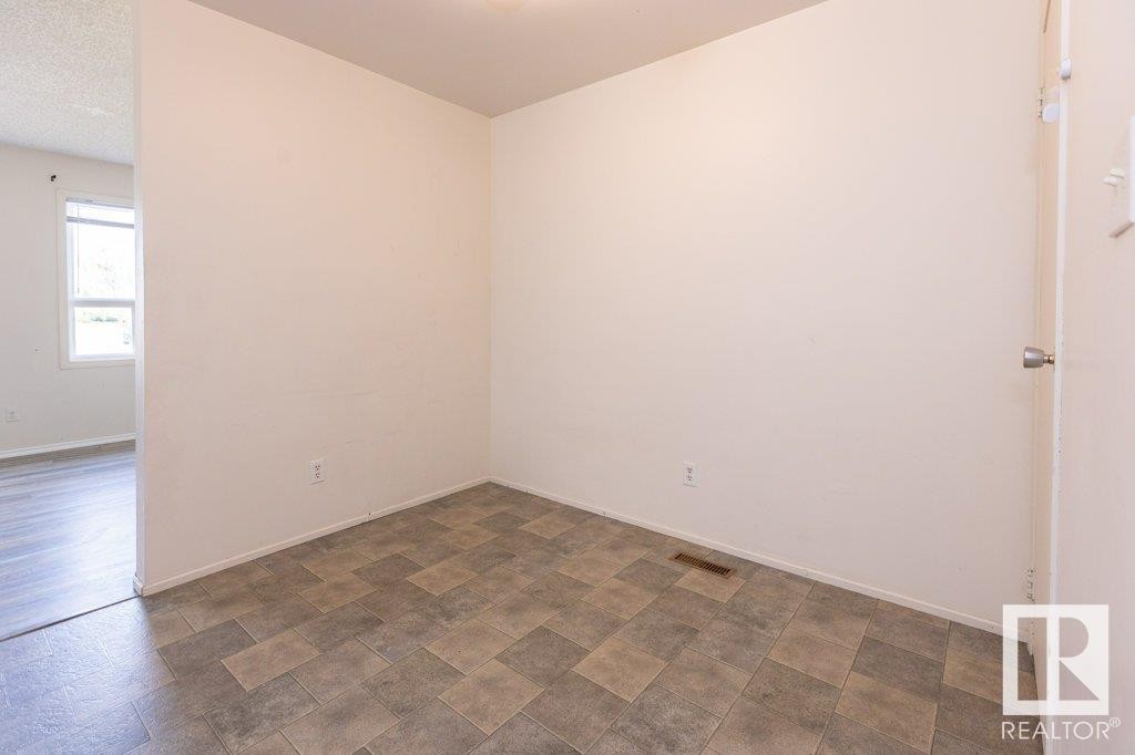 












10908 105 Avenue

,
Westlock,




AB
T7P 1A8

