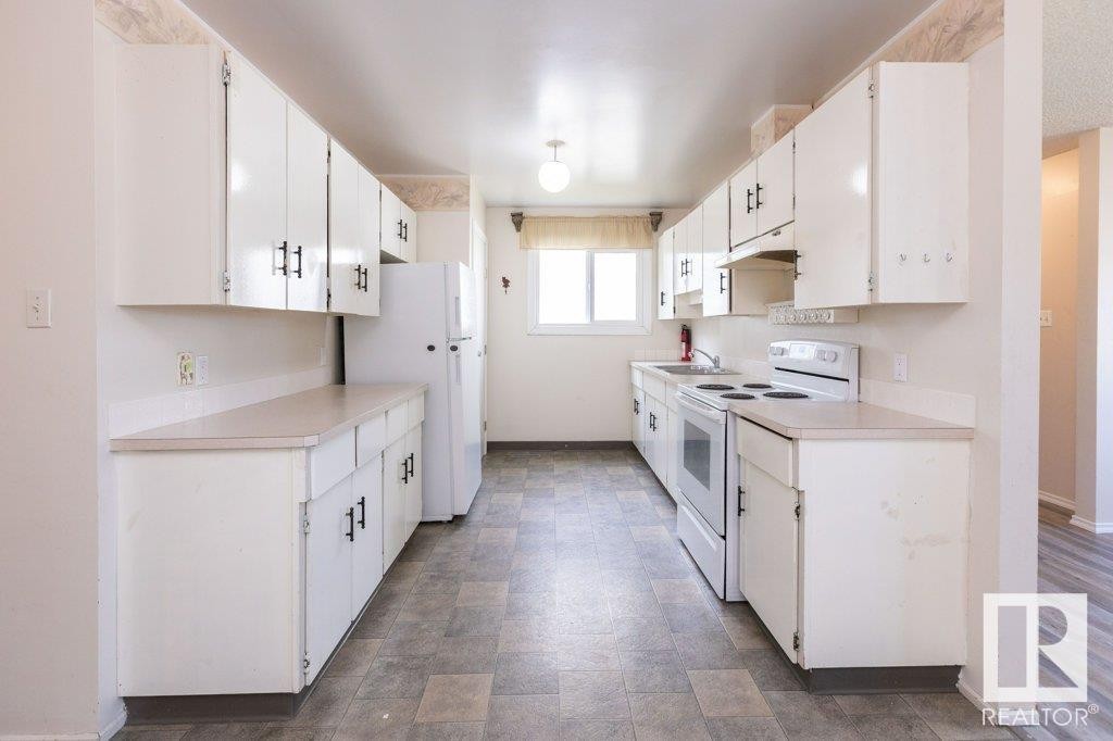 












10908 105 Avenue

,
Westlock,




AB
T7P 1A8


