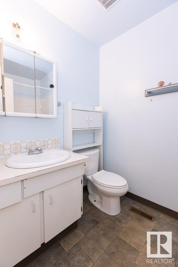 












10908 105 Avenue

,
Westlock,




AB
T7P 1A8

