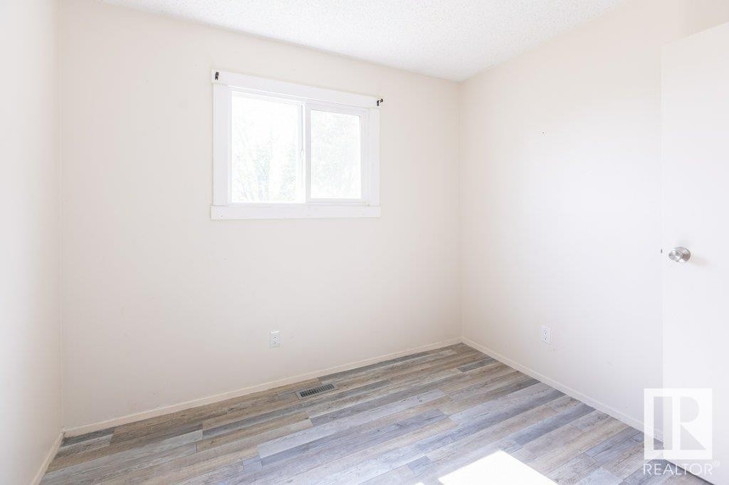 












10908 105 Avenue

,
Westlock,




AB
T7P 1A8

