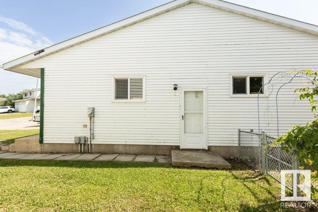












10908 105 Avenue

,
Westlock,




AB
T7P 1A8

