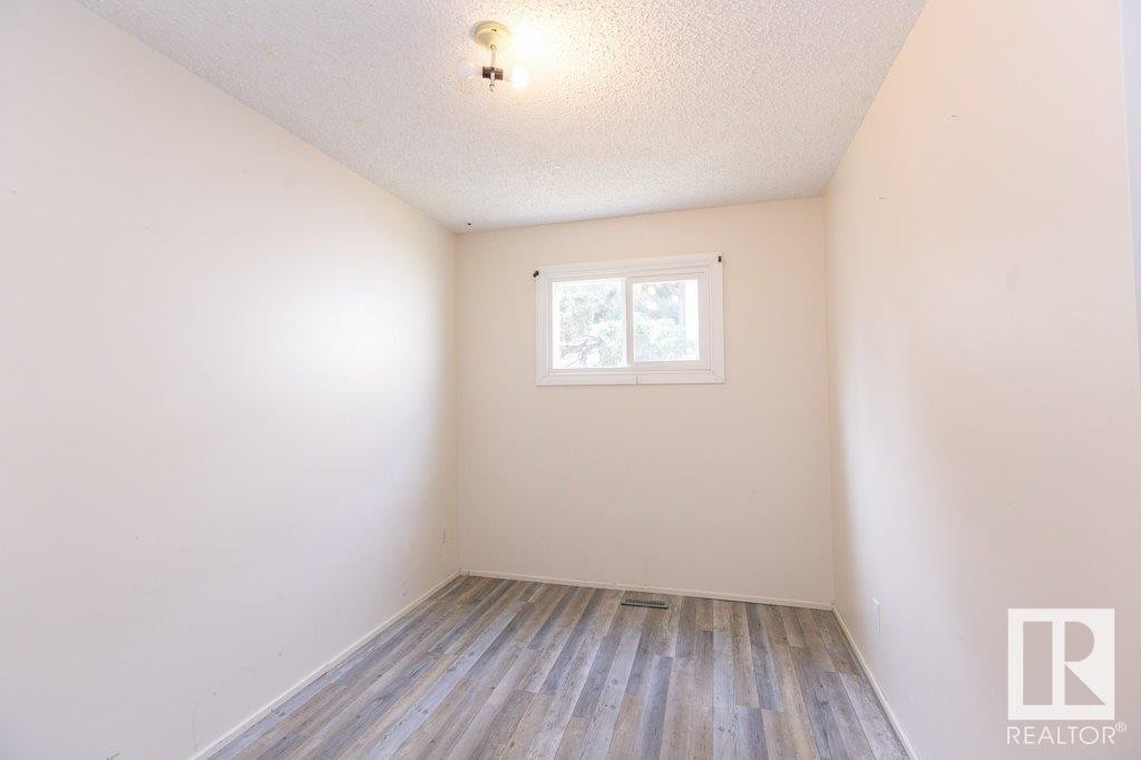 












10908 105 Avenue

,
Westlock,




AB
T7P 1A8

