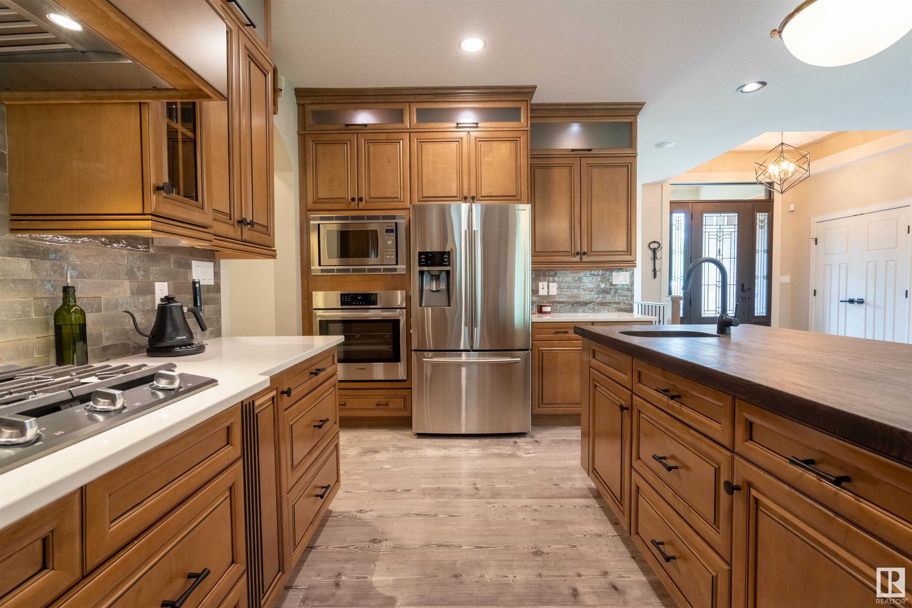 












55 53522 RGE ROAD 272

,
Rural Parkland County,




AB
T7X 2N3

