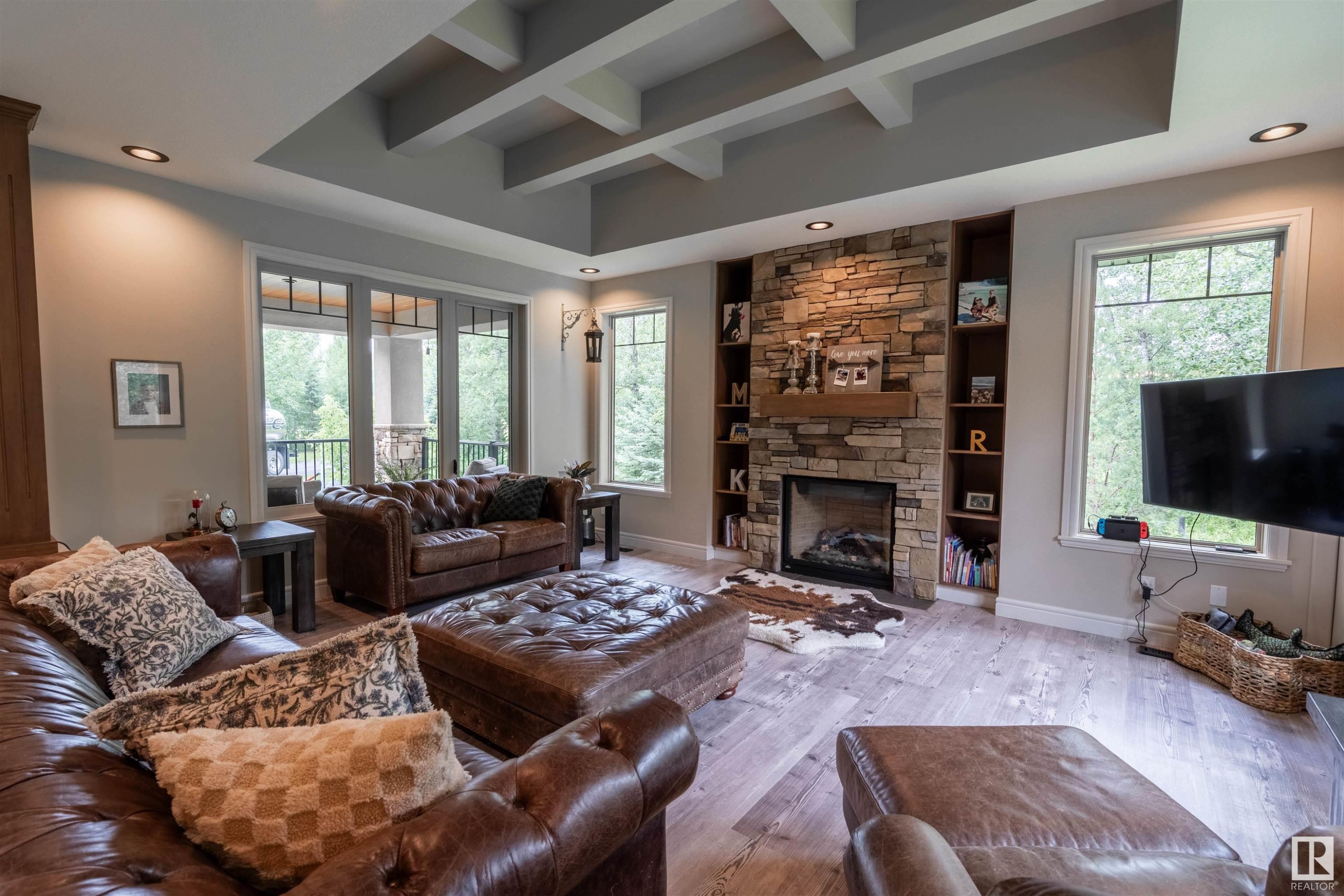 












55 53522 RGE ROAD 272

,
Rural Parkland County,




AB
T7X 2N3

