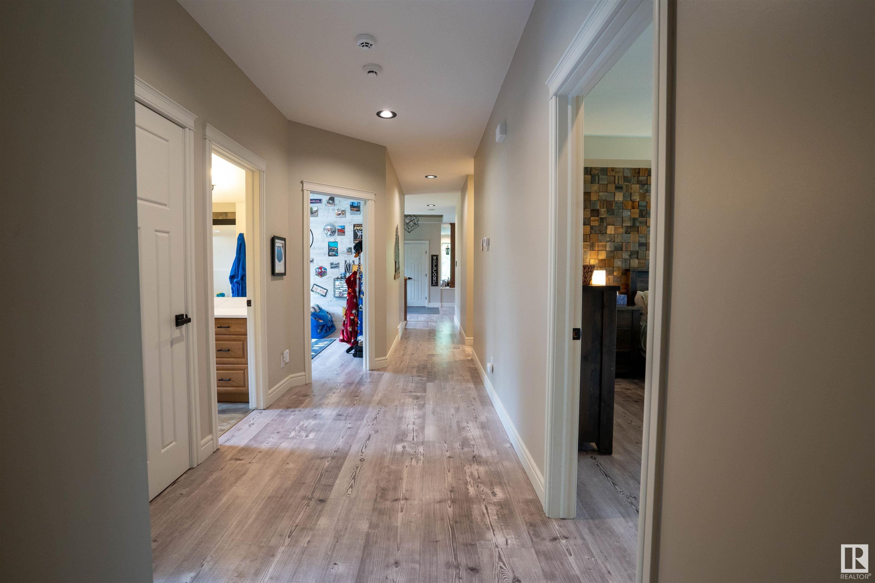 












55 53522 RGE ROAD 272

,
Rural Parkland County,




AB
T7X 2N3

