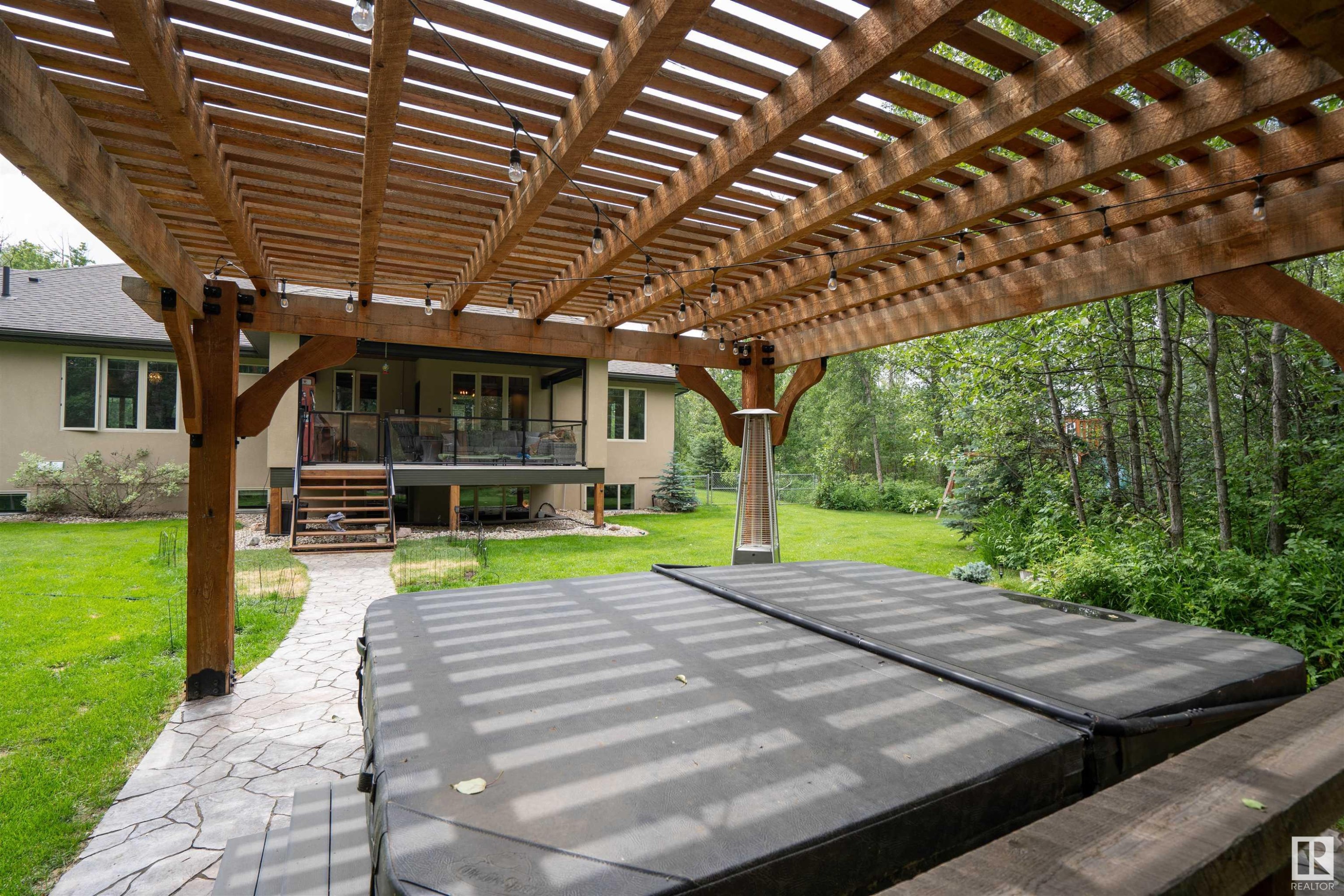 












55 53522 RGE ROAD 272

,
Rural Parkland County,




AB
T7X 2N3


