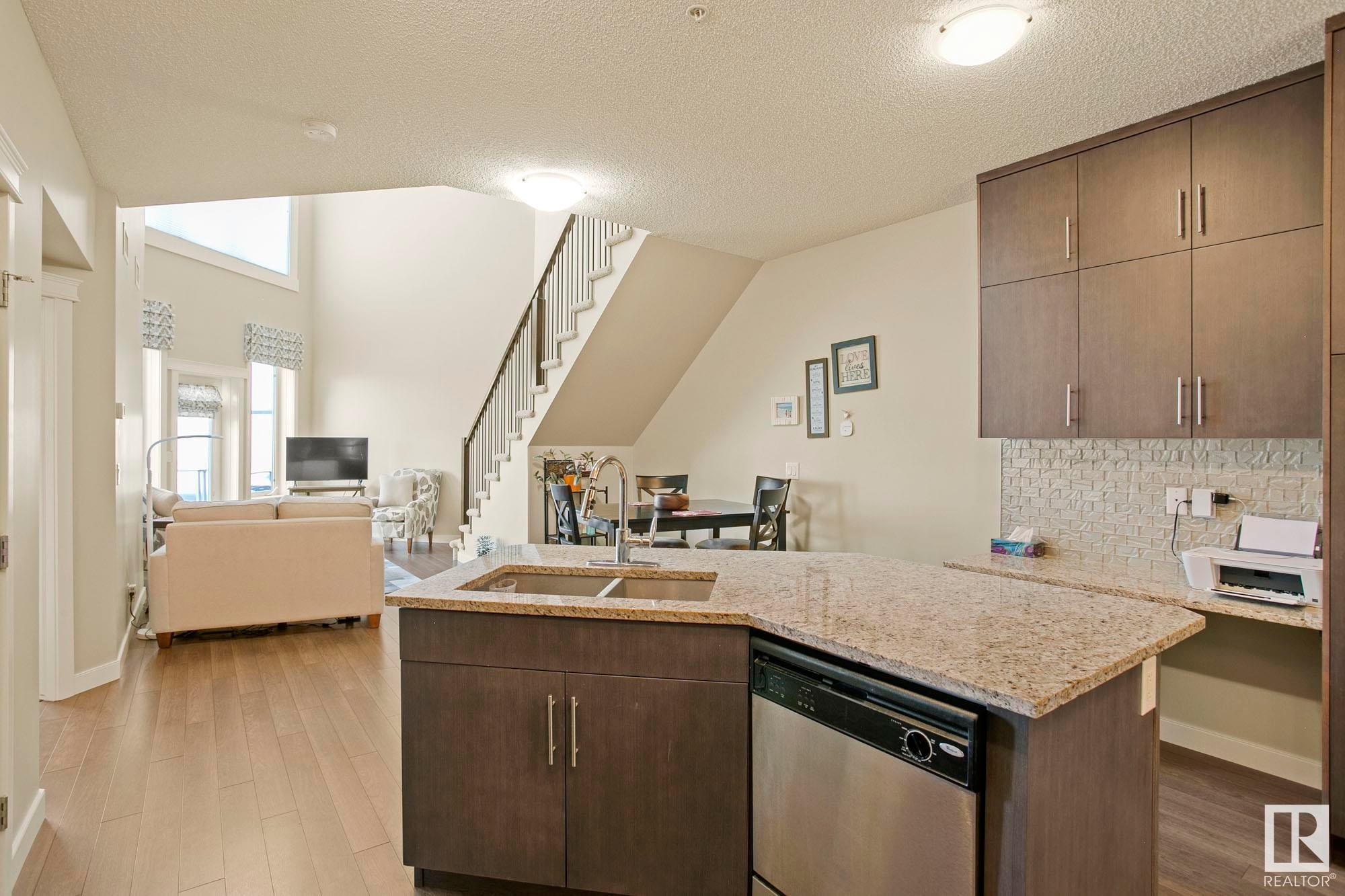 












311 4075 CLOVER BAR Road

,
Sherwood Park,




AB
T8H 0R6

