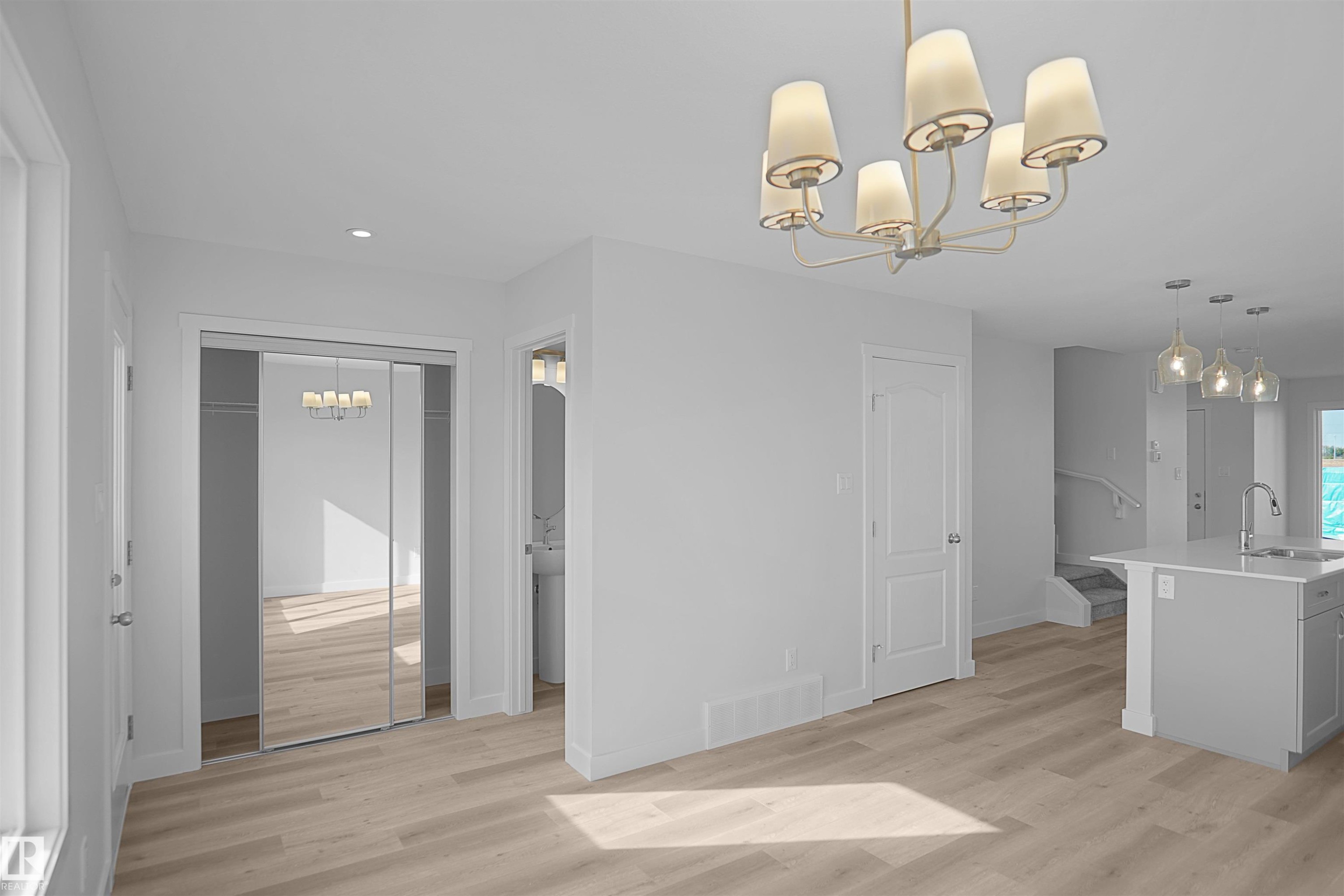 












18160 74 Street

,
Edmonton,




AB
T5Z 0V4

