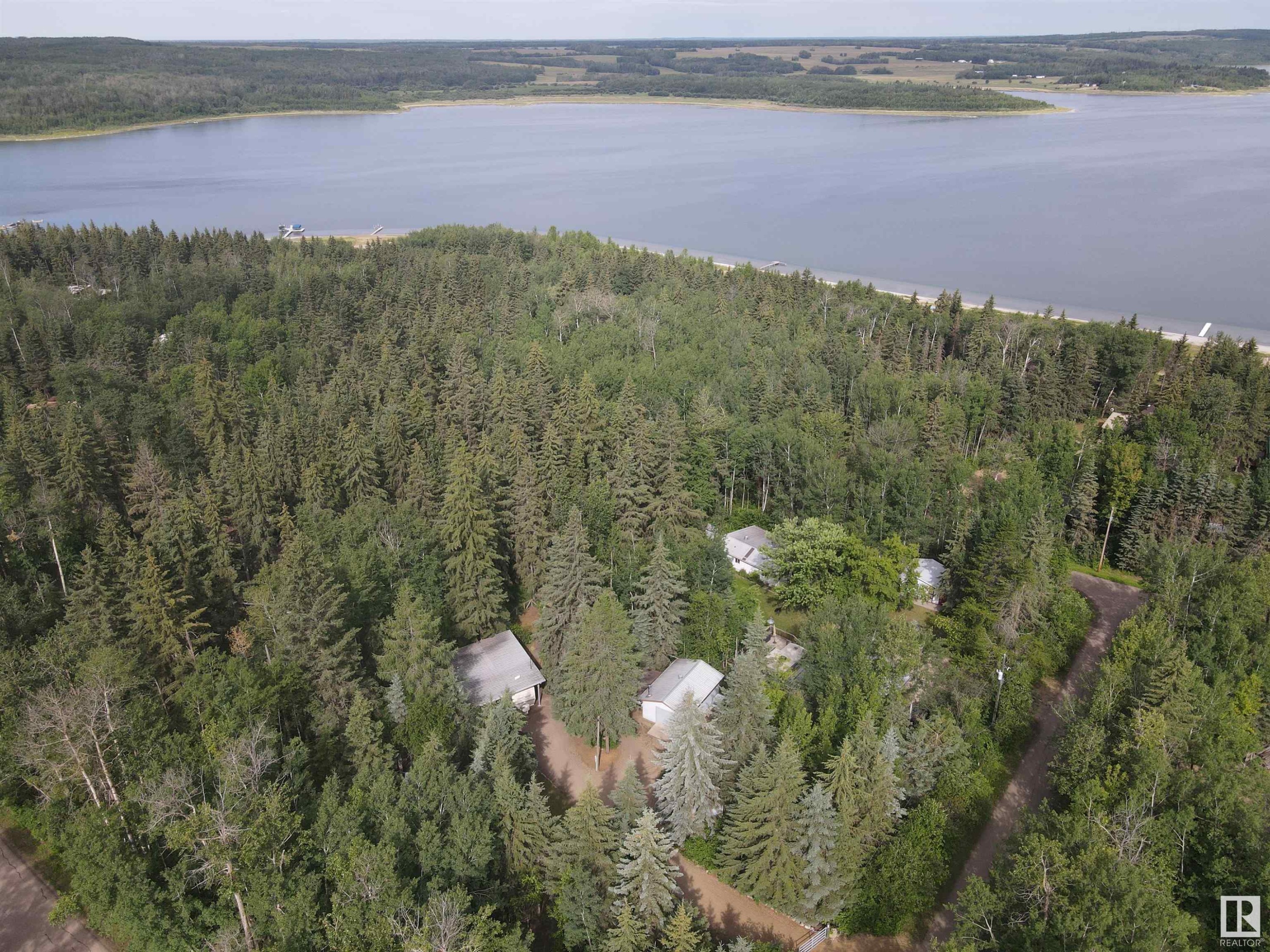 












400 12272 Twp Rd 602

,
Rural Smoky Lake County,







AB
T0A 3C0


