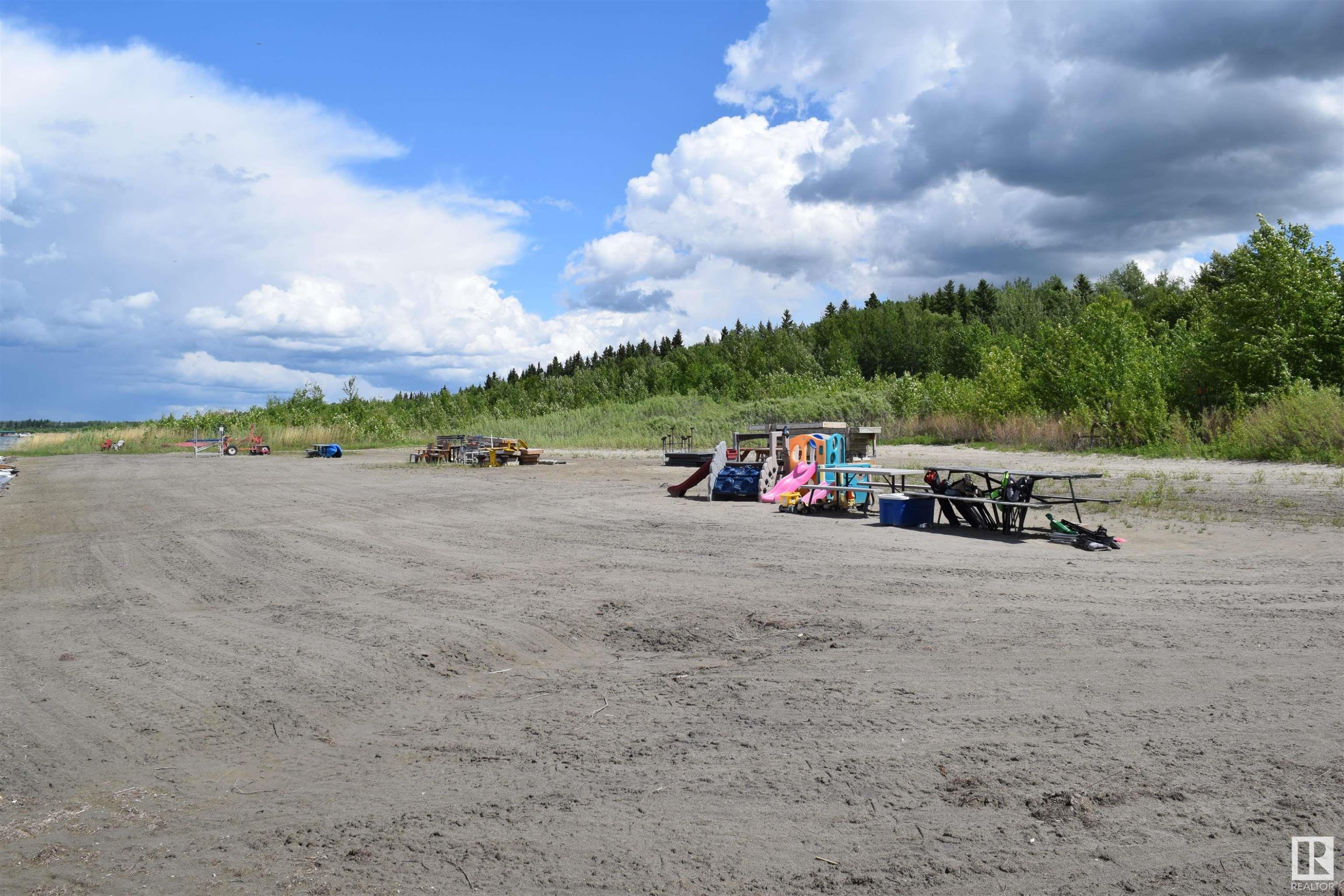 












400 12272 Twp Rd 602

,
Rural Smoky Lake County,







AB
T0A 3C0

