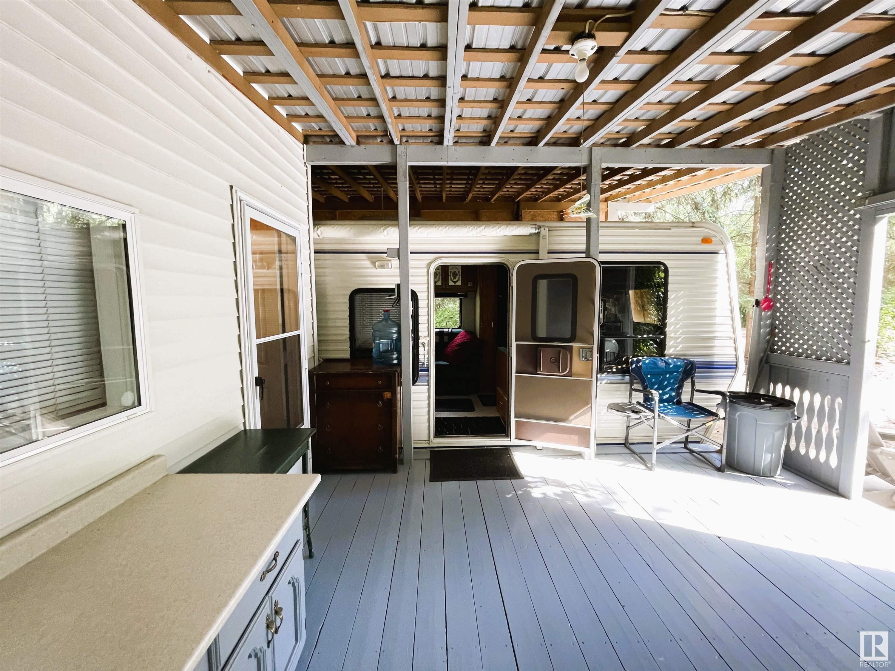 












400 12272 Twp Rd 602

,
Rural Smoky Lake County,







AB
T0A 3C0

