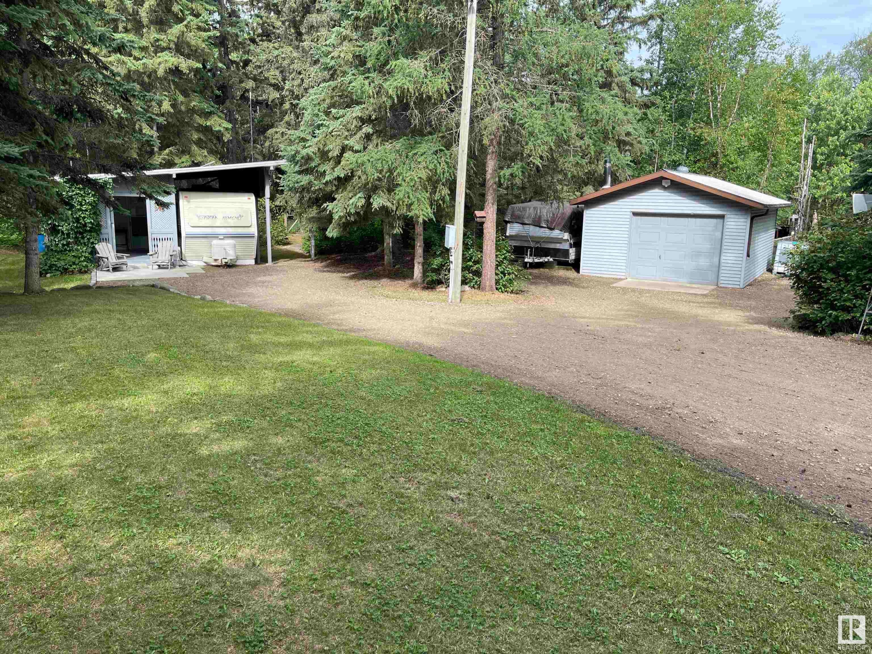 












400 12272 Twp Rd 602

,
Rural Smoky Lake County,







AB
T0A 3C0

