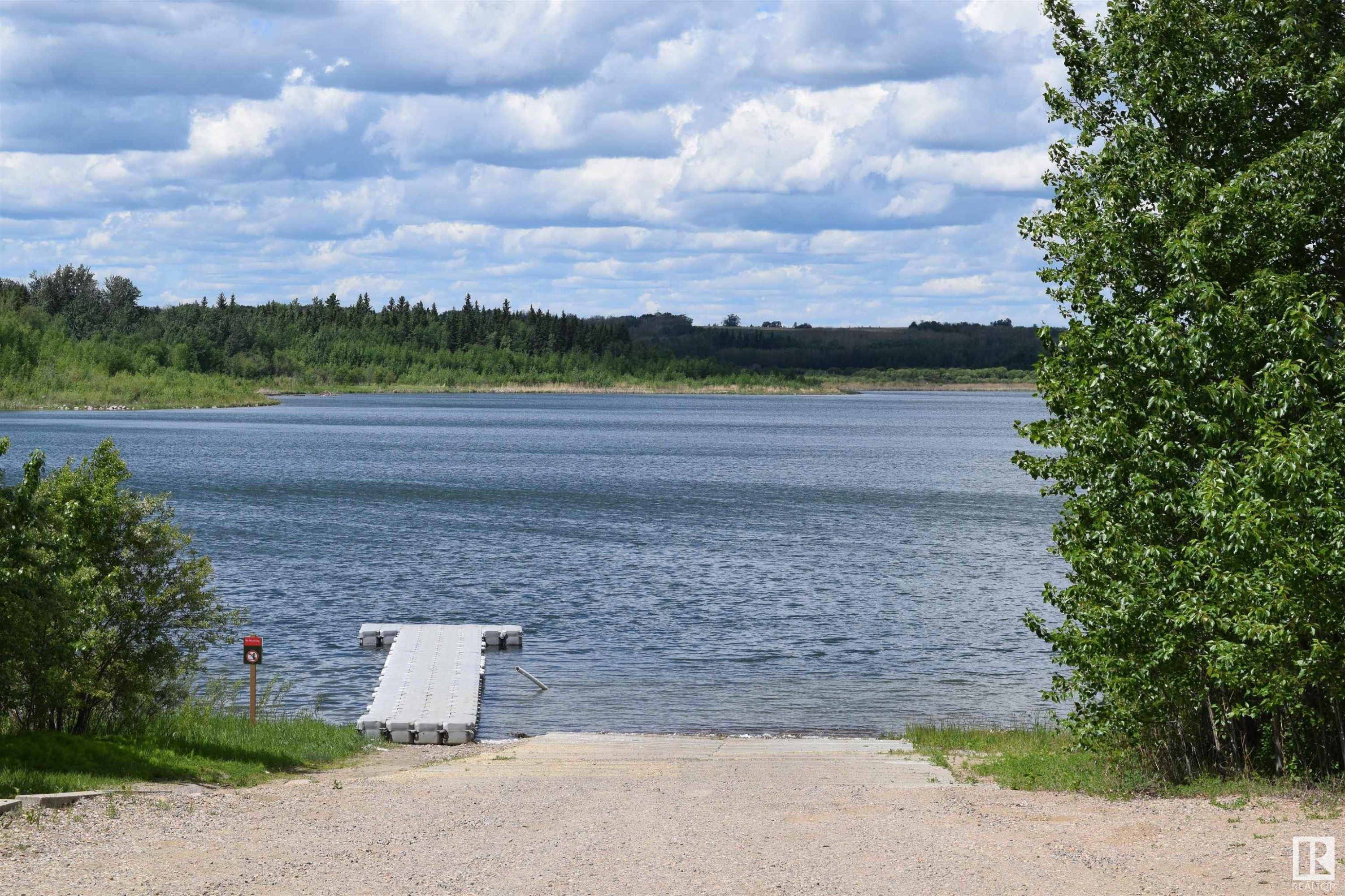 












400 12272 Twp Rd 602

,
Rural Smoky Lake County,







AB
T0A 3C0

