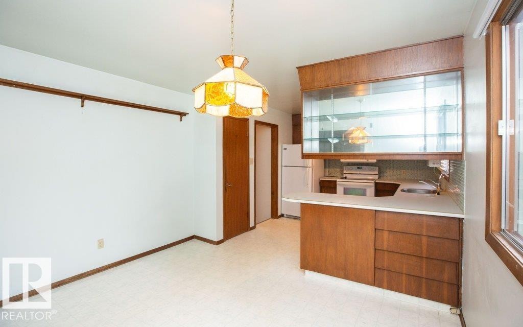












64223 rg rd 13

,
Rural Westlock County,




AB
T0G 0Y0

