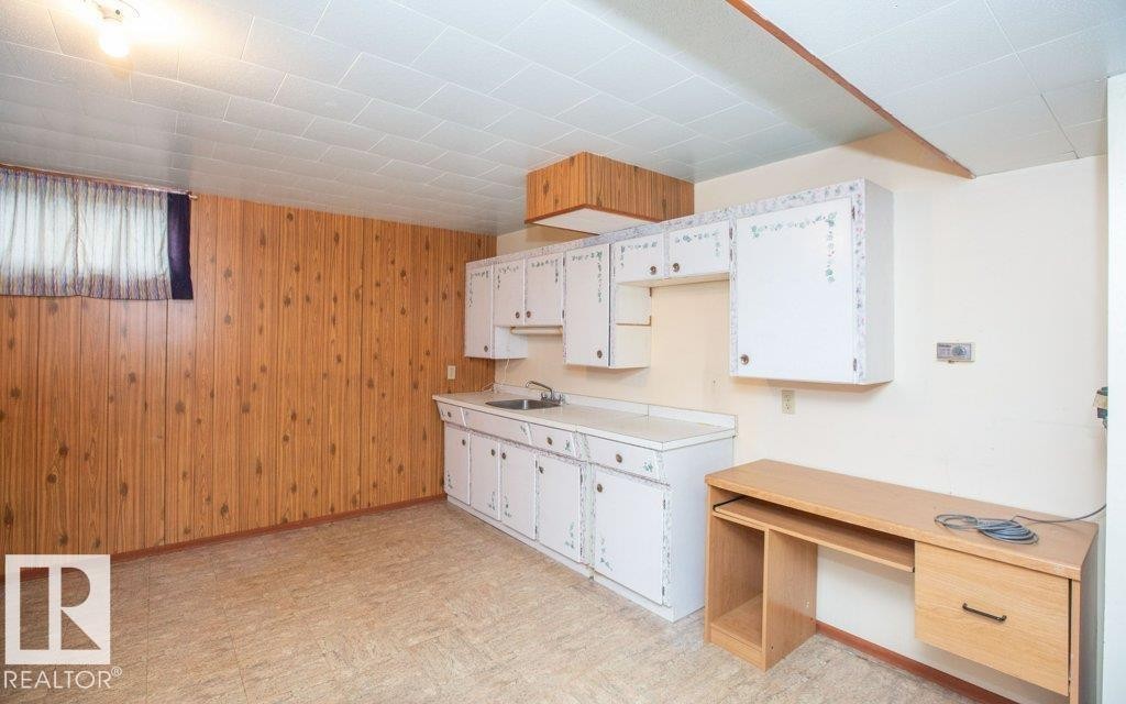 












64223 rg rd 13

,
Rural Westlock County,




AB
T0G 0Y0

