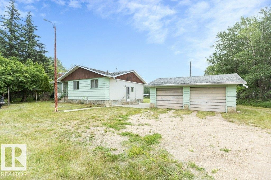 












64223 rg rd 13

,
Rural Westlock County,




AB
T0G 0Y0

