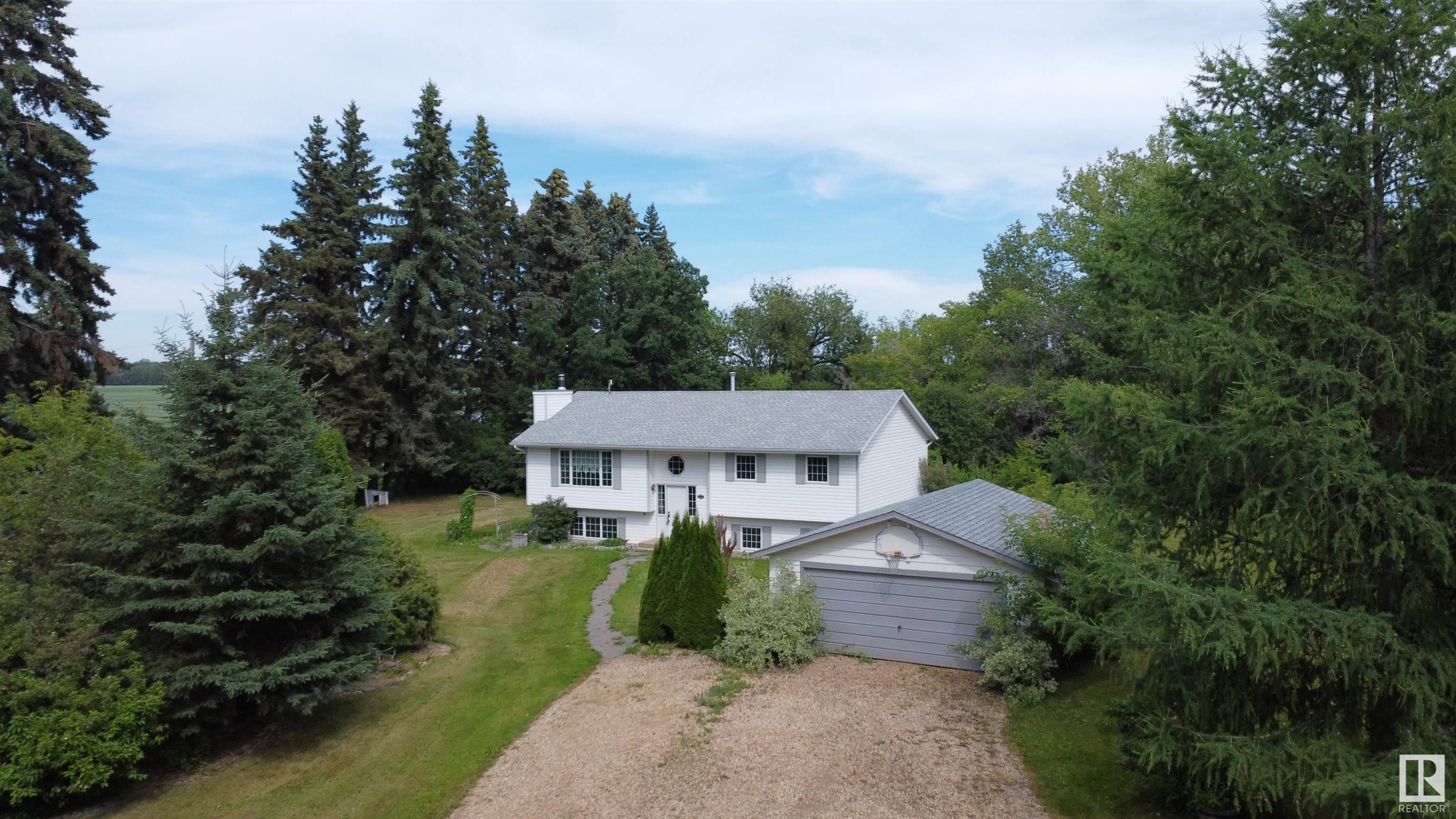 












64217 Rg Rd 12

,
Rural Westlock County,




AB
T0G 0Y0

