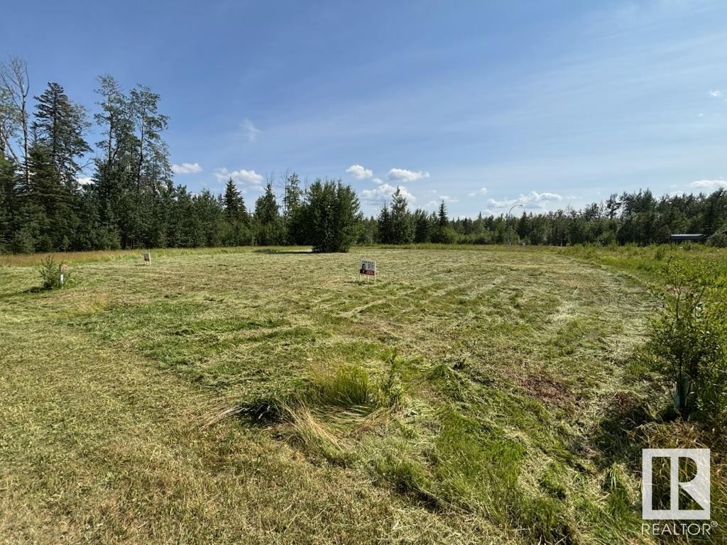 












19 5 Avenue

,
Faust,







AB
T0G 0X0


