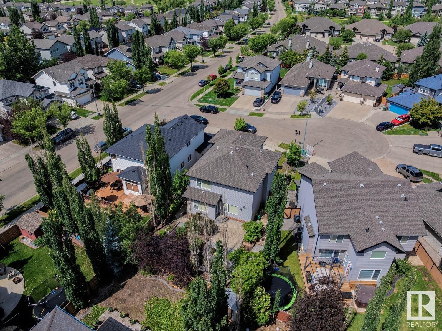












55 NORTH RIDGE Drive

,
St. Albert,




AB
T8N 7M6

