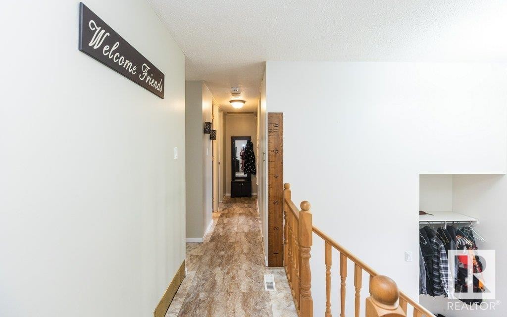 












10624 104 Street

,
Westlock,




AB
T7P 2P6

