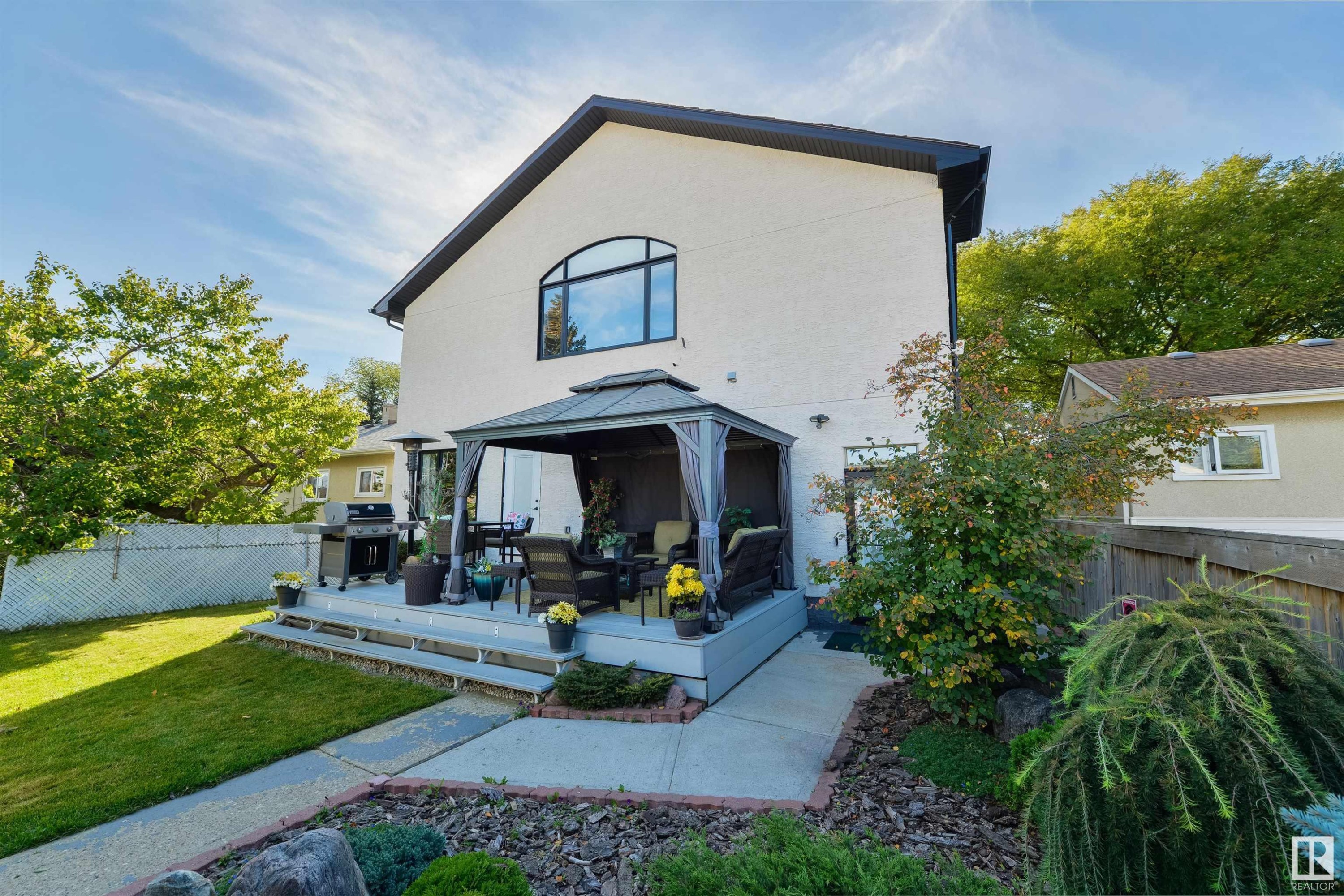 












9720 65 Avenue

,
Edmonton,




AB
T6E 0K6

