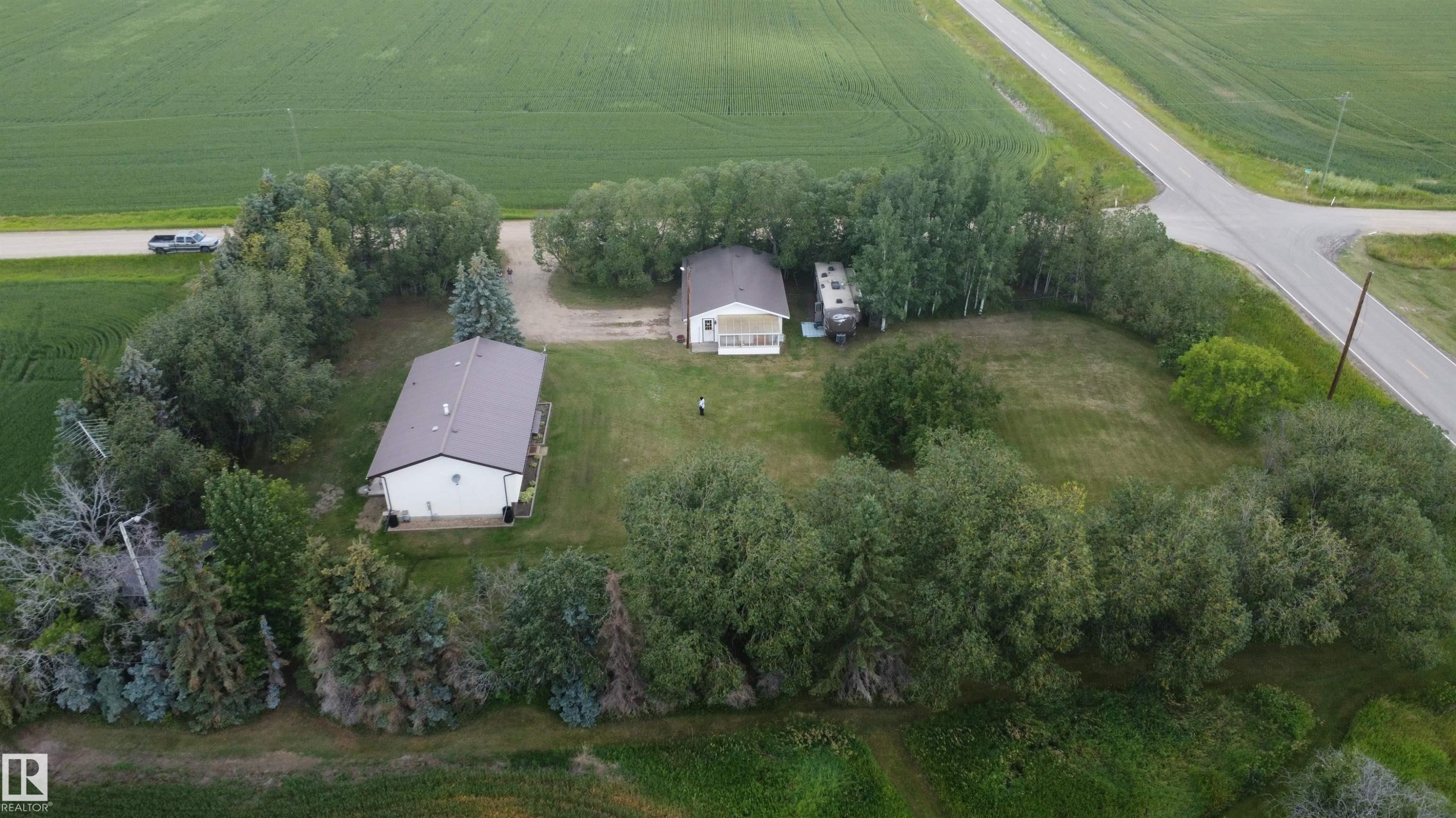 












2001 Twp Rd 604

,
Rural Westlock County,




AB
T7P 2N9

