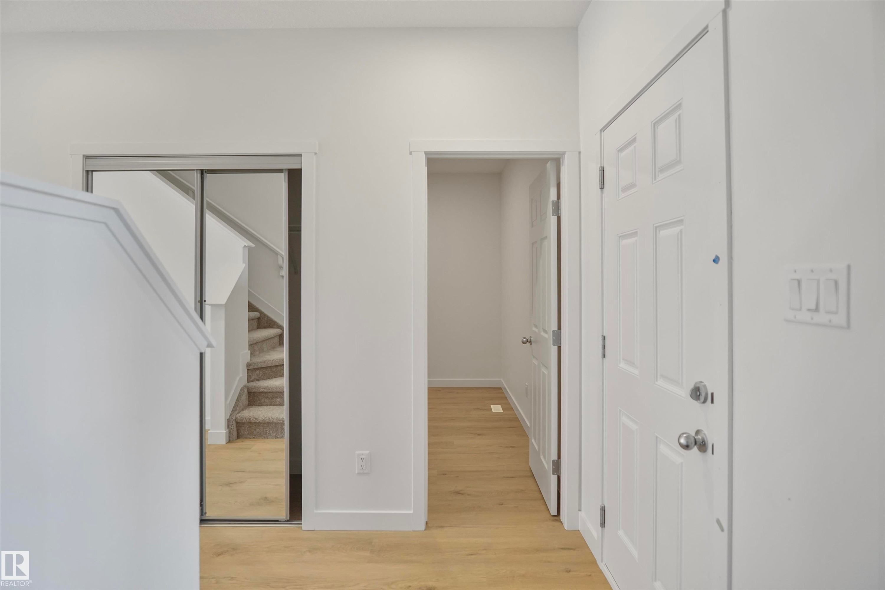 












8464 183 Avenue

,
Edmonton,




AB
T5Z 0L5

