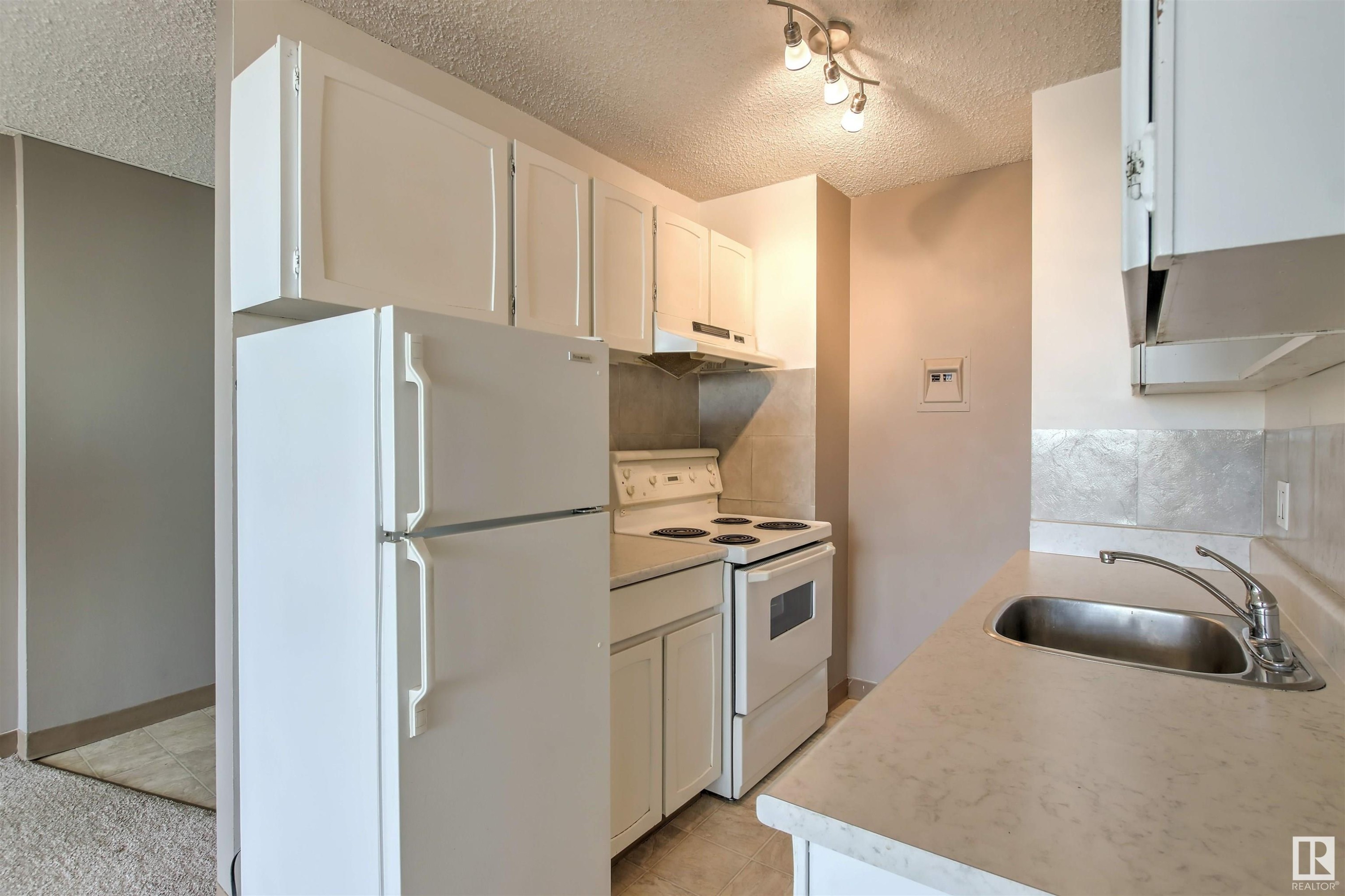 












1008 10883 SASKATCHEWAN Drive

,
Edmonton,




AB
T6E 4S6

