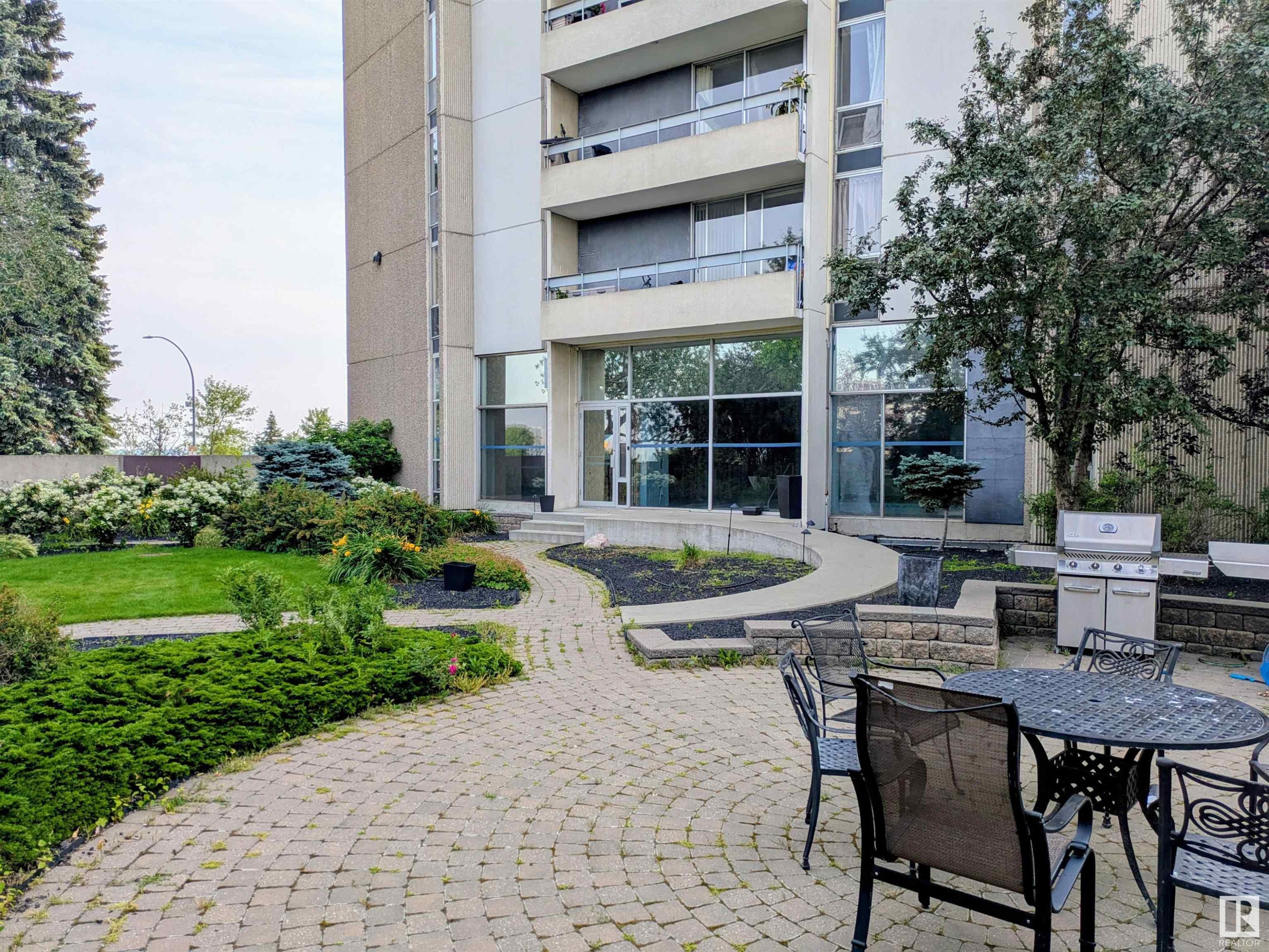 












1008 10883 SASKATCHEWAN Drive

,
Edmonton,




AB
T6E 4S6

