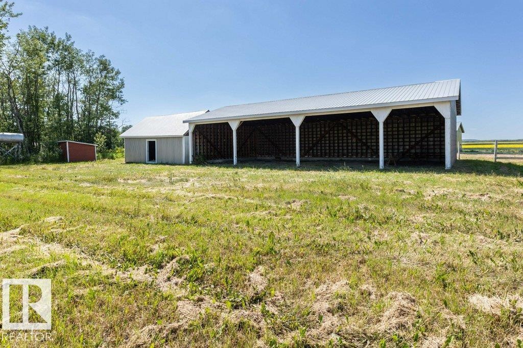 












59304 Rg Rd 230

,
Rural Thorhild County,




AB
T0G 0P0

