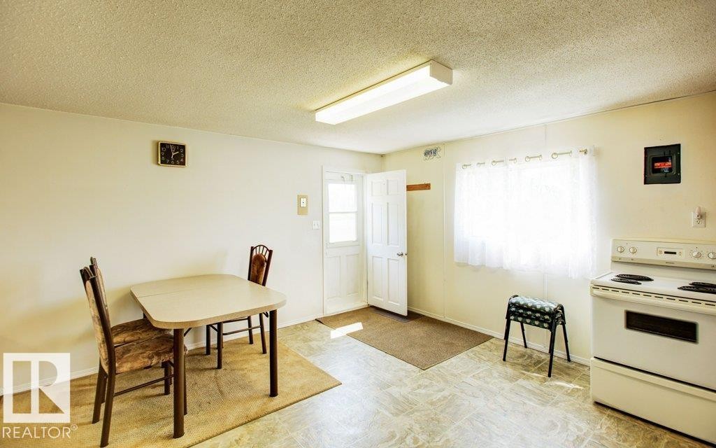 












59304 Rg Rd 230

,
Rural Thorhild County,




AB
T0G 0P0

