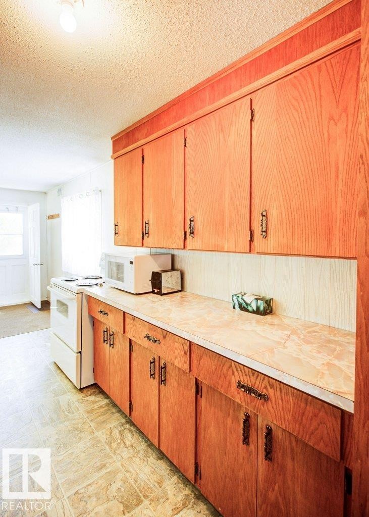 












59304 Rg Rd 230

,
Rural Thorhild County,




AB
T0G 0P0

