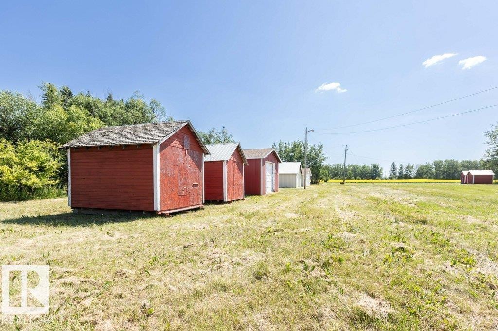 












59304 Rg Rd 230

,
Rural Thorhild County,




AB
T0G 0P0

