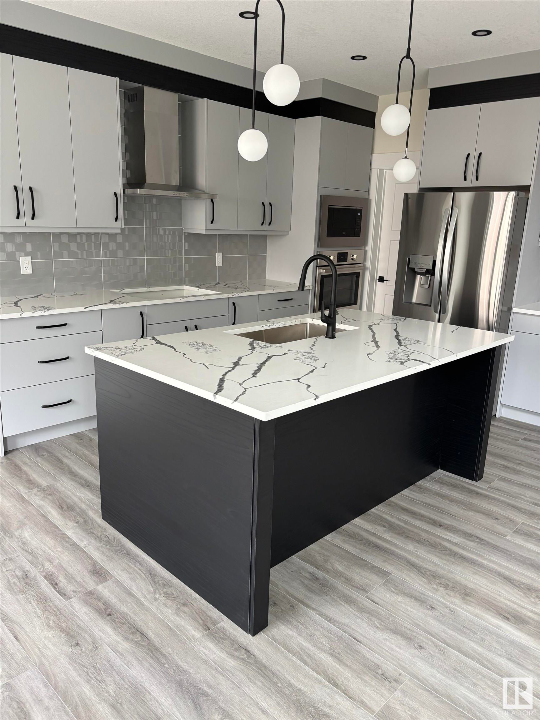 












106 Edgefield Way

,
St. Albert,




AB
T8N 7Z9

