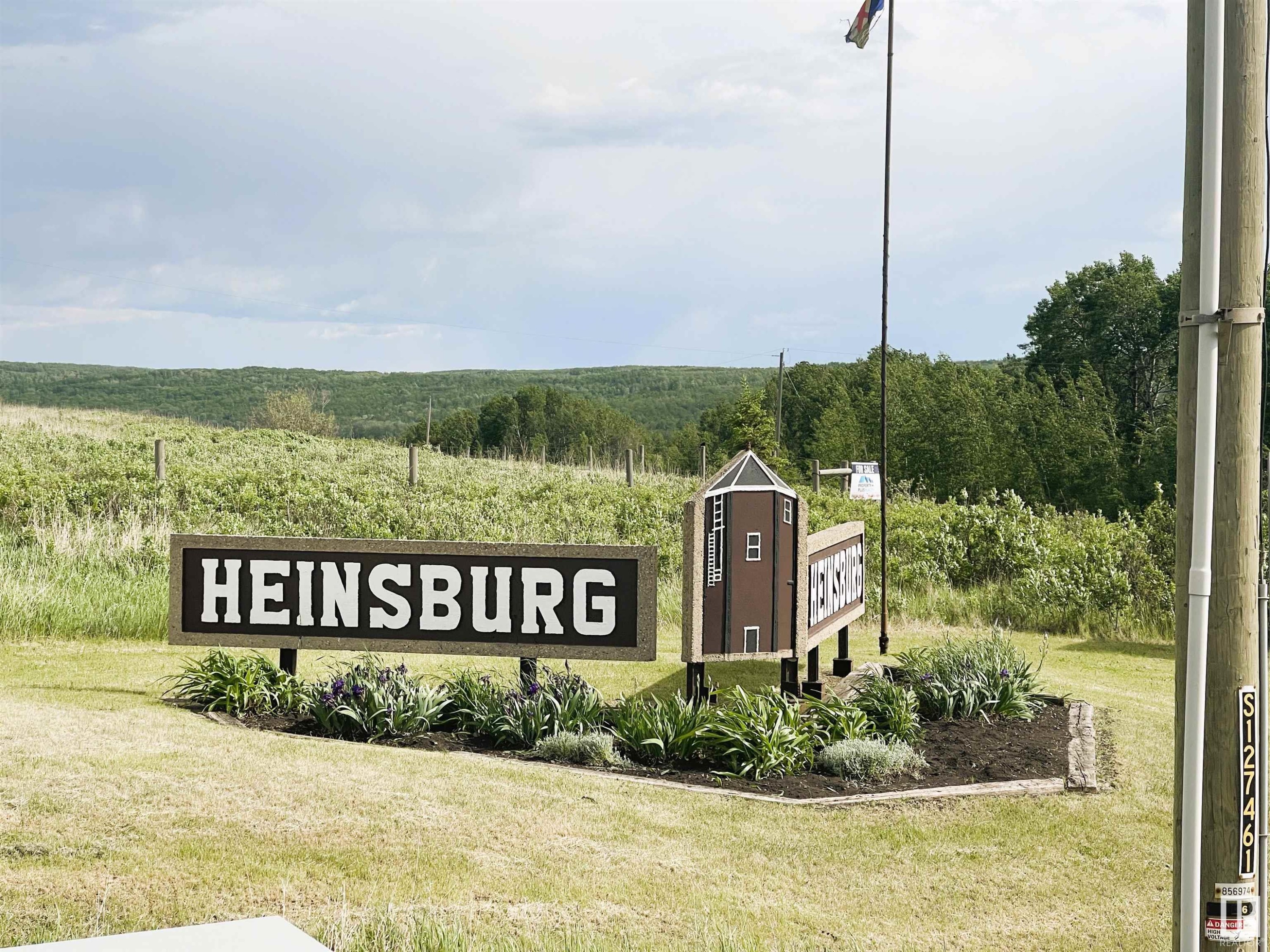 












#111 4231 Twp Rd 553

,
Heinsburg,







AB
T0A 1X0

