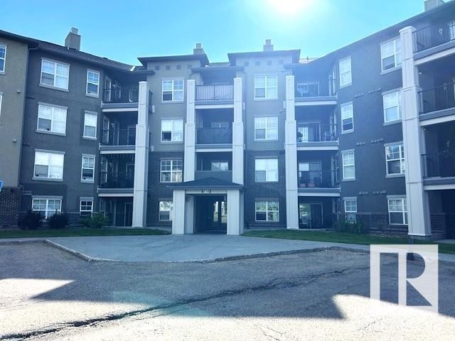 












212 616 MCALLISTER Loop

,
Edmonton,




AB
T6W 1N1

