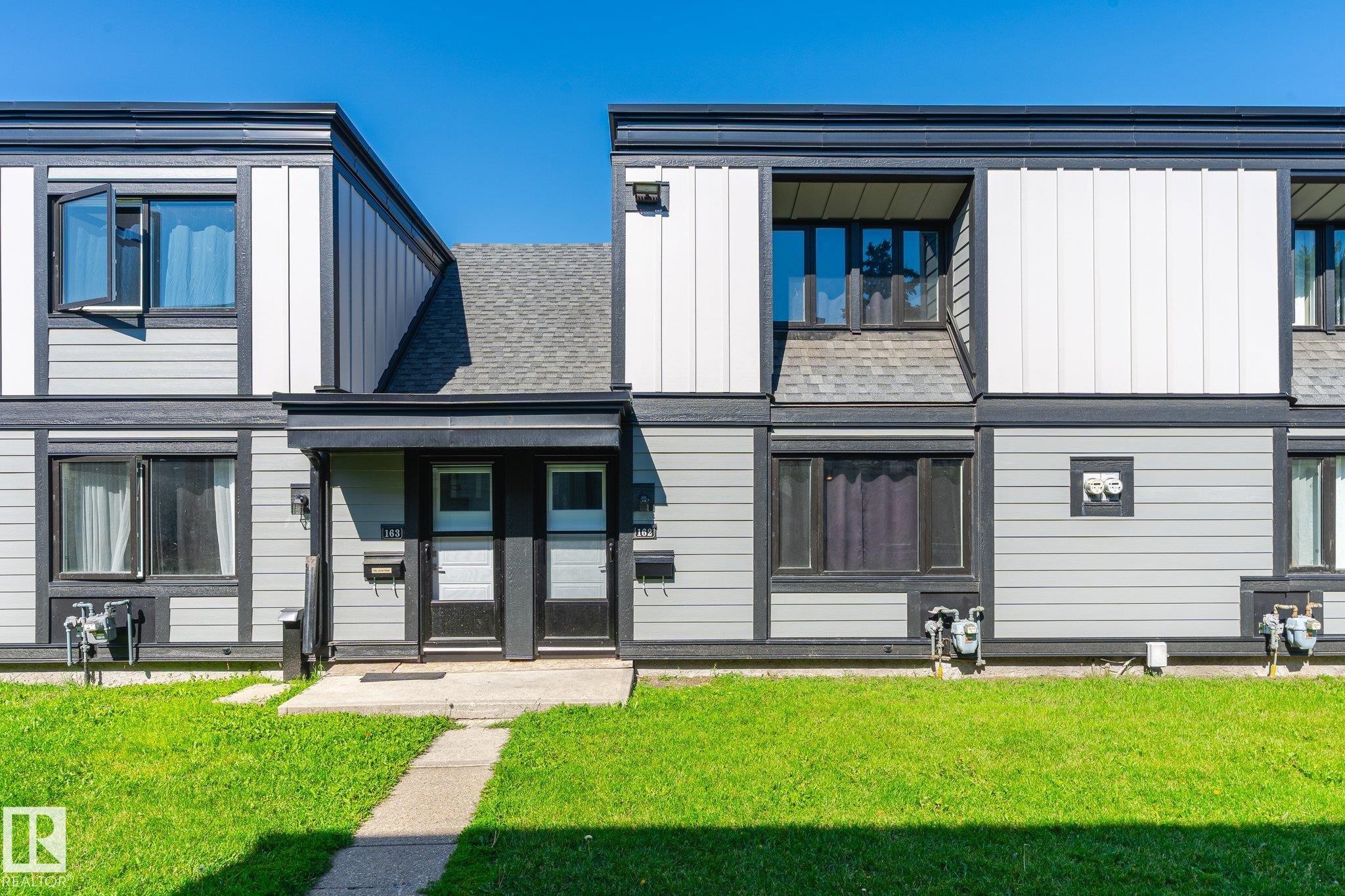 












162 3308 113 Avenue

,
Edmonton,




AB
T5W 5J8

