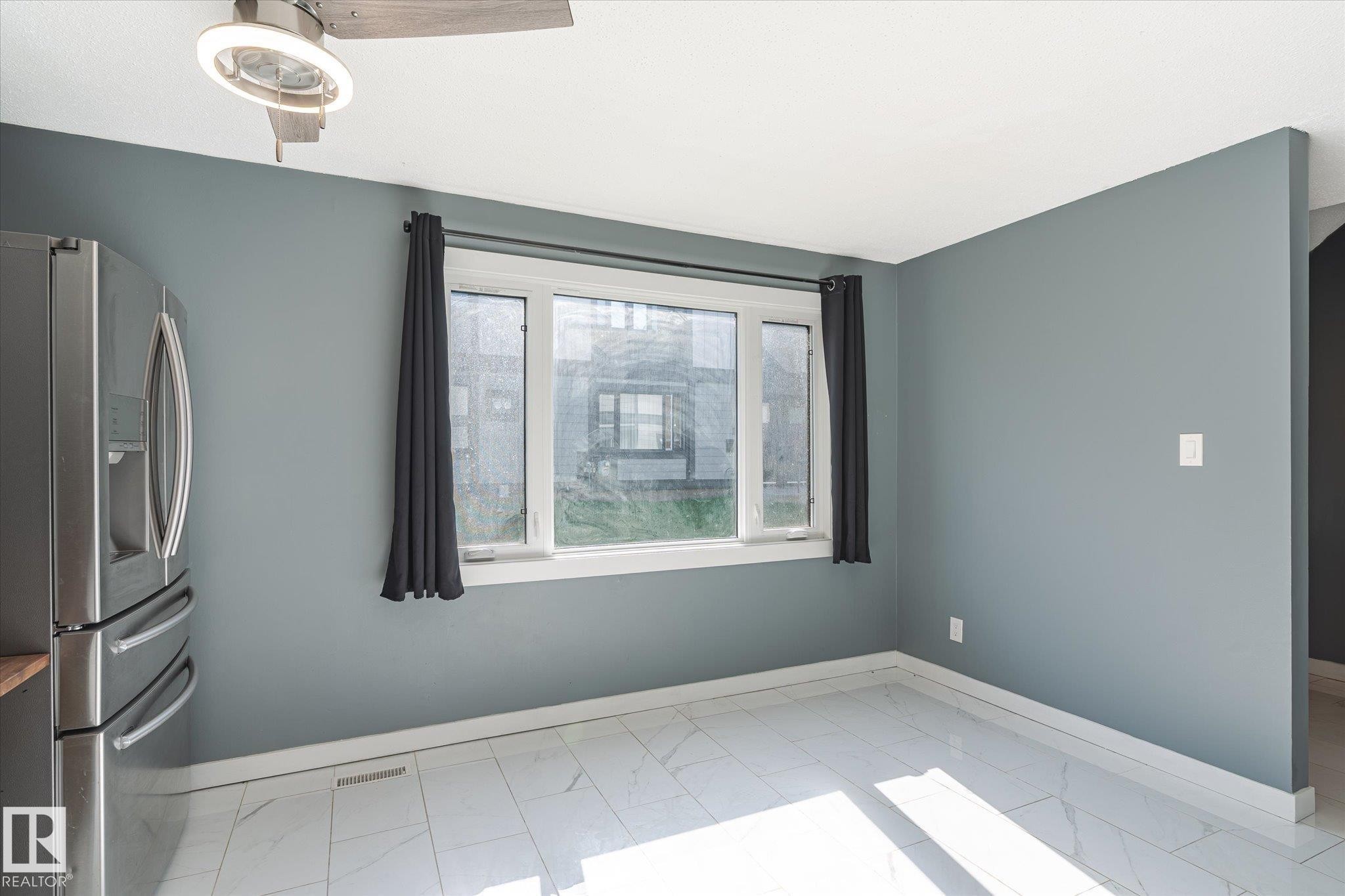 












162 3308 113 Avenue

,
Edmonton,




AB
T5W 5J8

