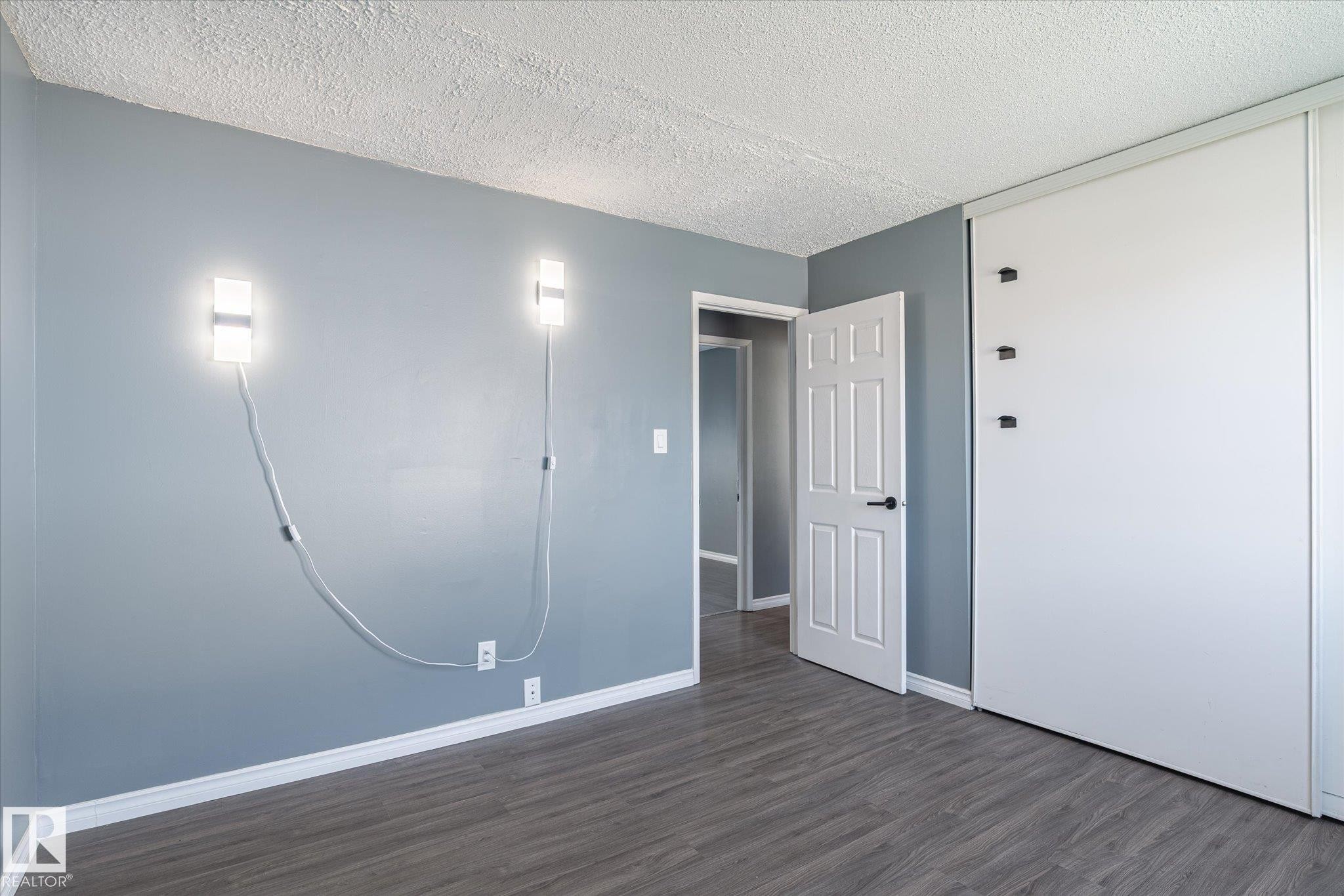 












162 3308 113 Avenue

,
Edmonton,




AB
T5W 5J8

