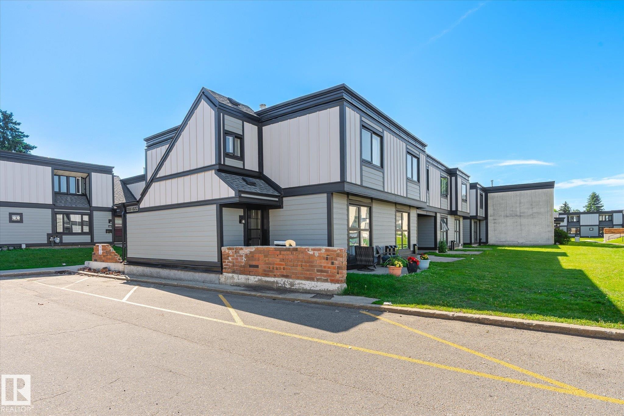 












162 3308 113 Avenue

,
Edmonton,




AB
T5W 5J8

