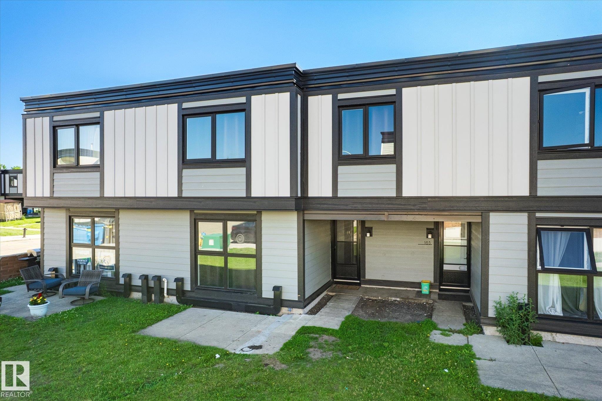 












162 3308 113 Avenue

,
Edmonton,




AB
T5W 5J8

