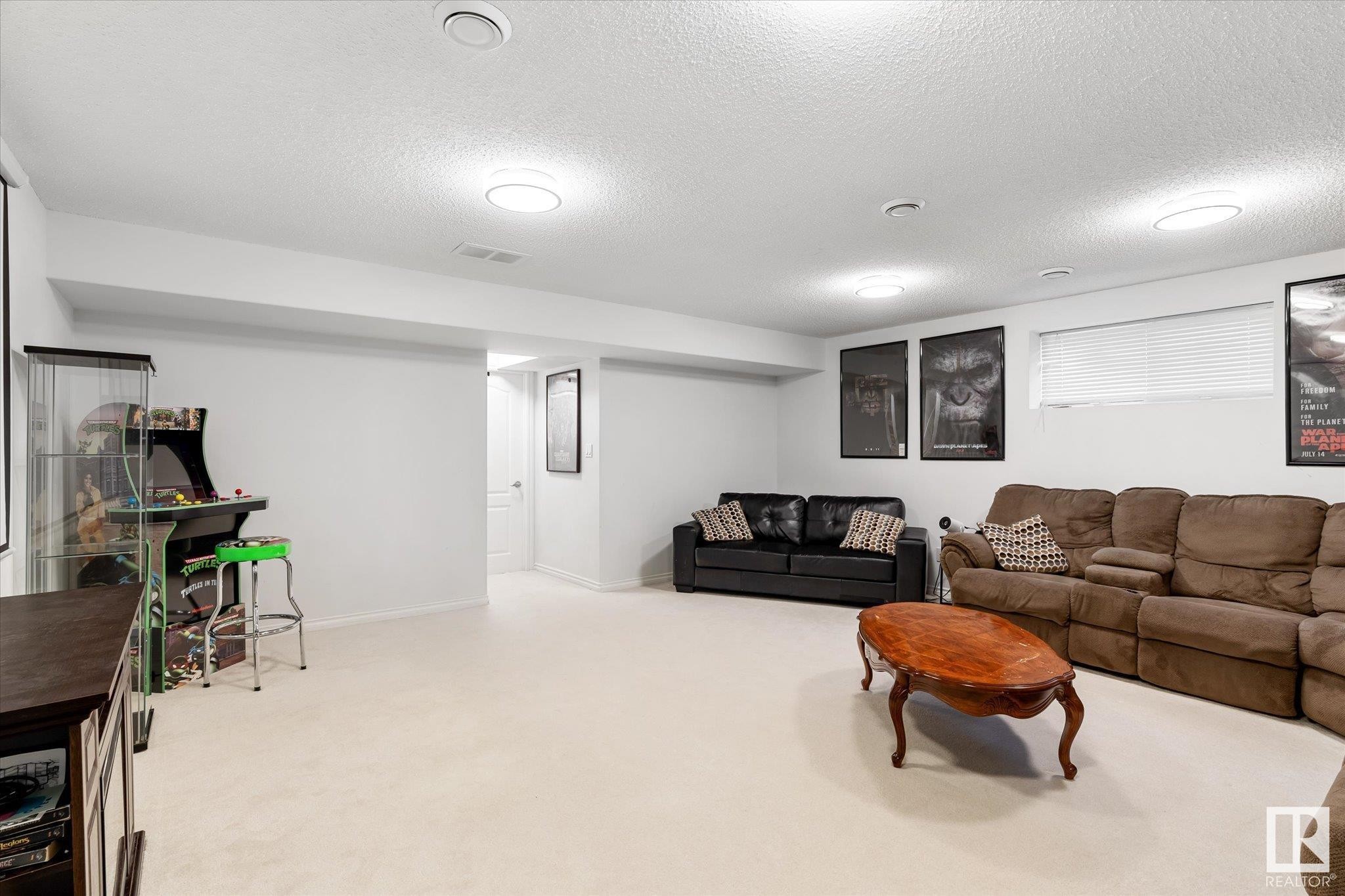 












17130 7A Avenue

,
Edmonton,




AB
T6W 0M5

