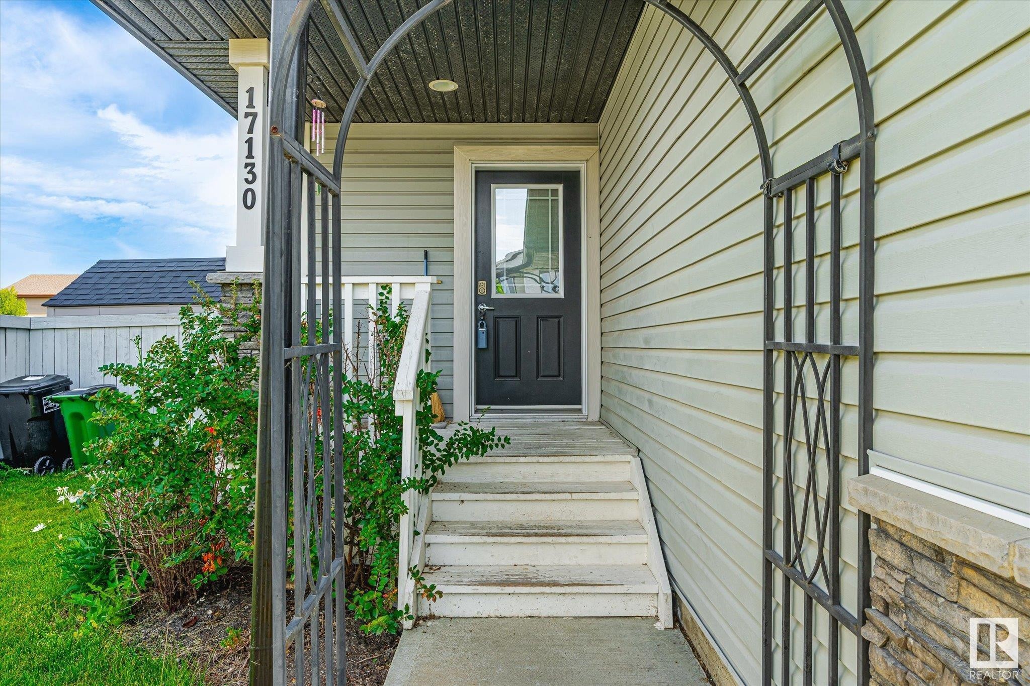 












17130 7A Avenue

,
Edmonton,




AB
T6W 0M5

