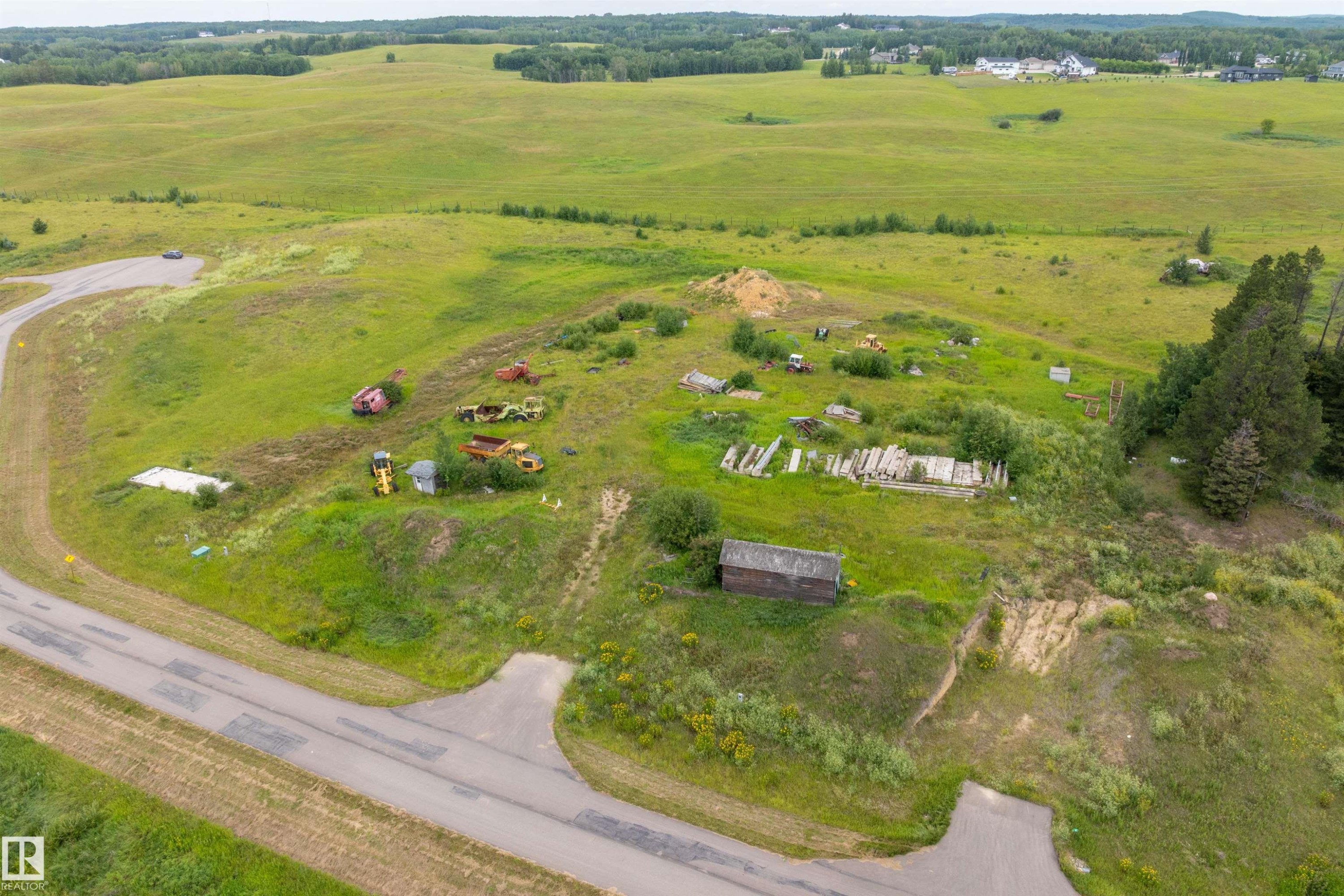 












10 53214 RGE ROAD 13

,
Rural Parkland County,







AB
T7Y 0C1

