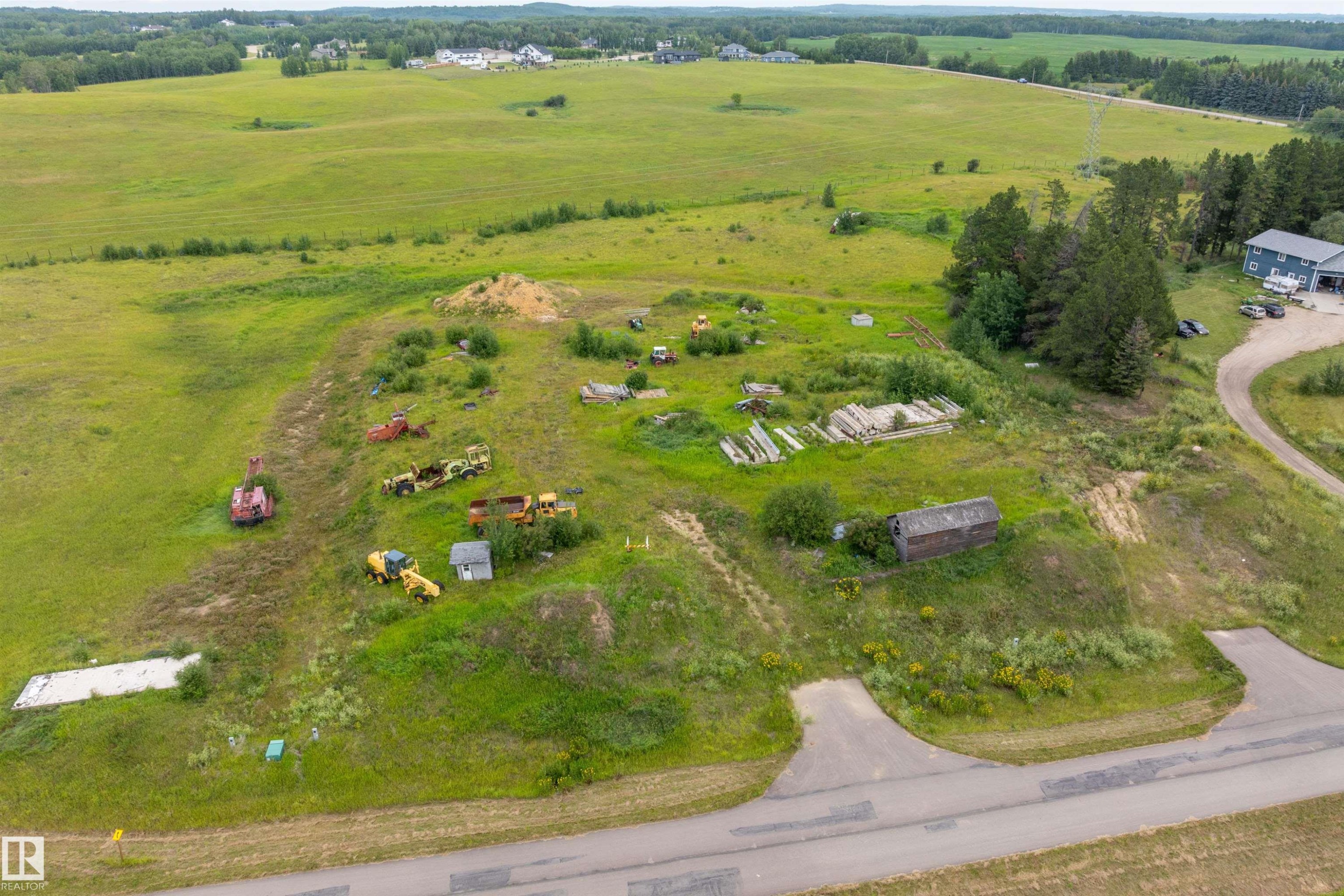 












10 53214 RGE ROAD 13

,
Rural Parkland County,







AB
T7Y 0C1

