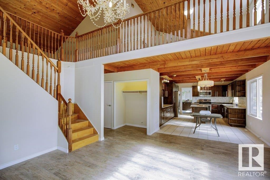 












4906 51 Avenue

,
Pibroch,




AB
T7P 2P5

