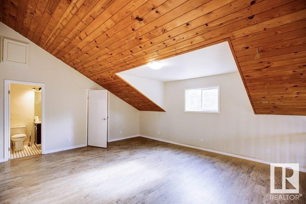 












4906 51 Avenue

,
Pibroch,




AB
T7P 2P5


