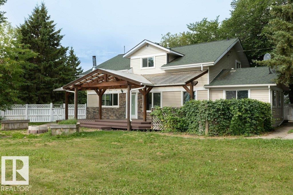 












4906 51 Avenue

,
Pibroch,




AB
T7P 2P5

