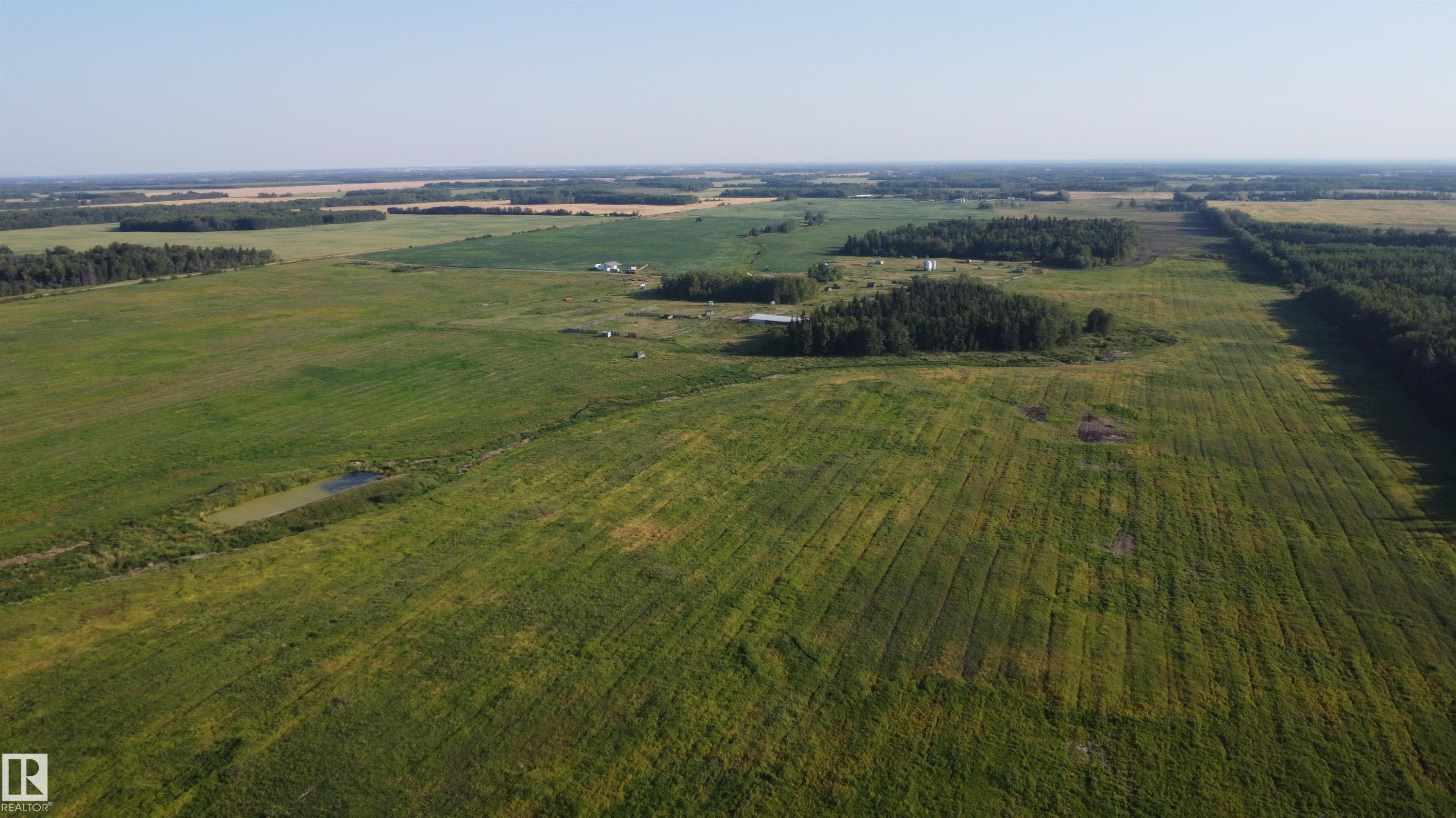 












60423 Rg Rd 230

,
Rural Thorhild County,







AB
T0A 3J0

